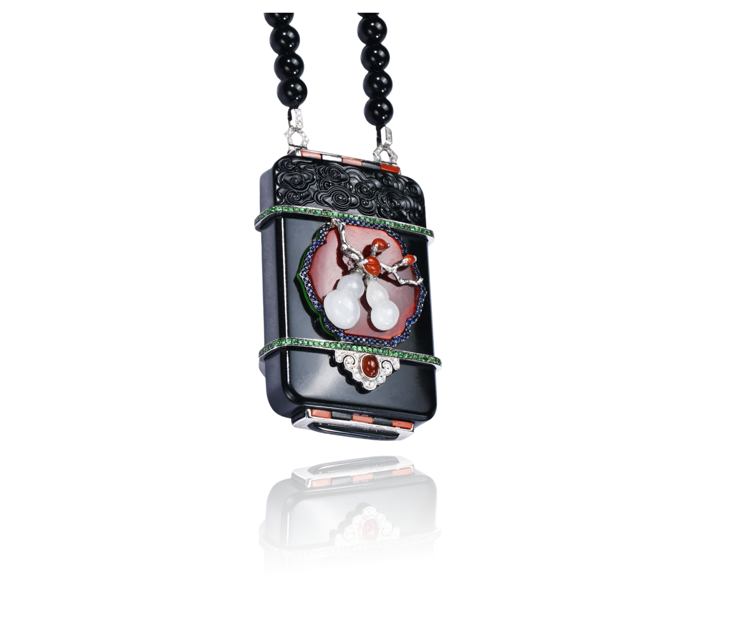 A black jade pendant, paired with Southern Red Agate, adorned with a calabash pattern, set with diamonds, and suspended from a black jade beaded necklace.