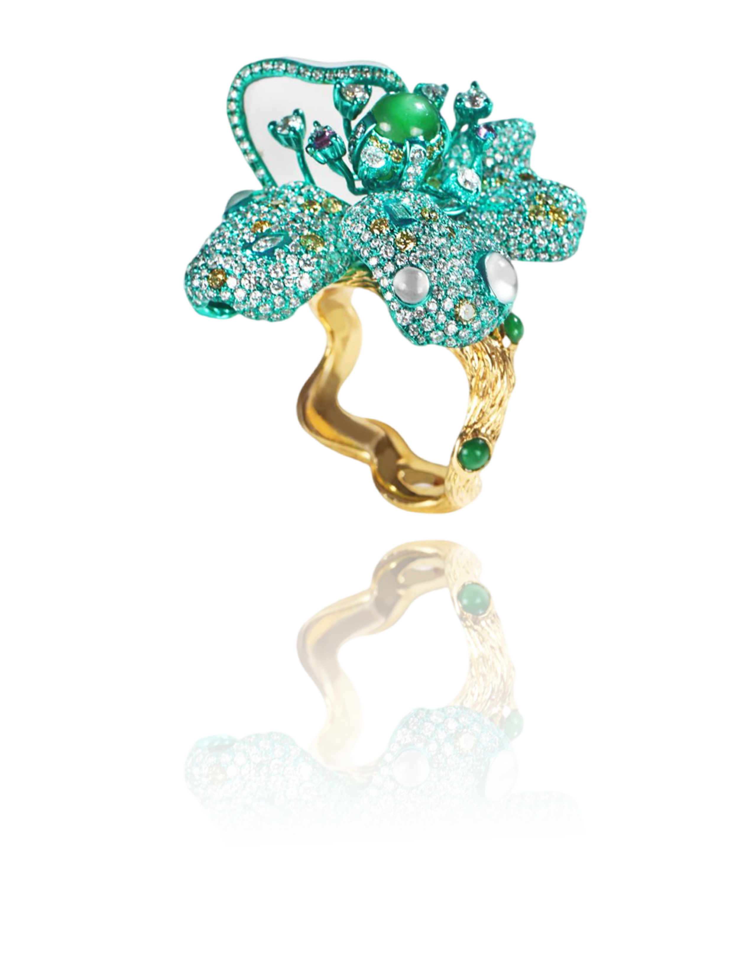 A titanium ring in the shape of a five-petal flower, with one of the petals carved from Hetian jade and set with blue, white, and yellow gemstones.