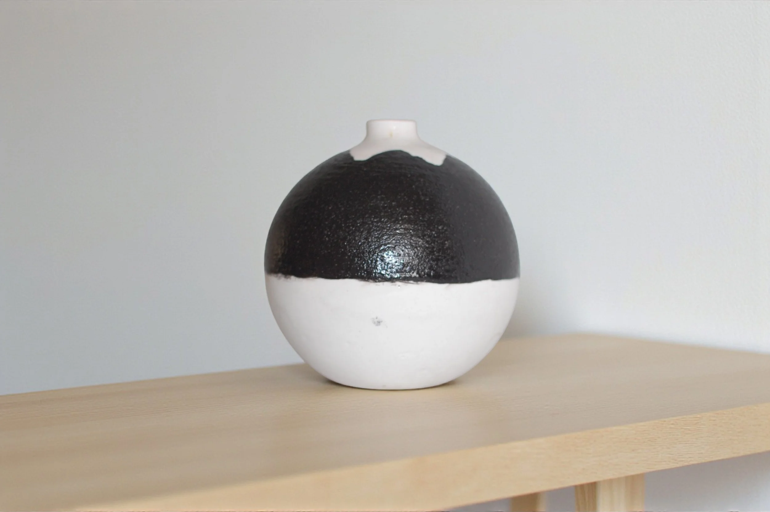 Vase Sphérique Élégance