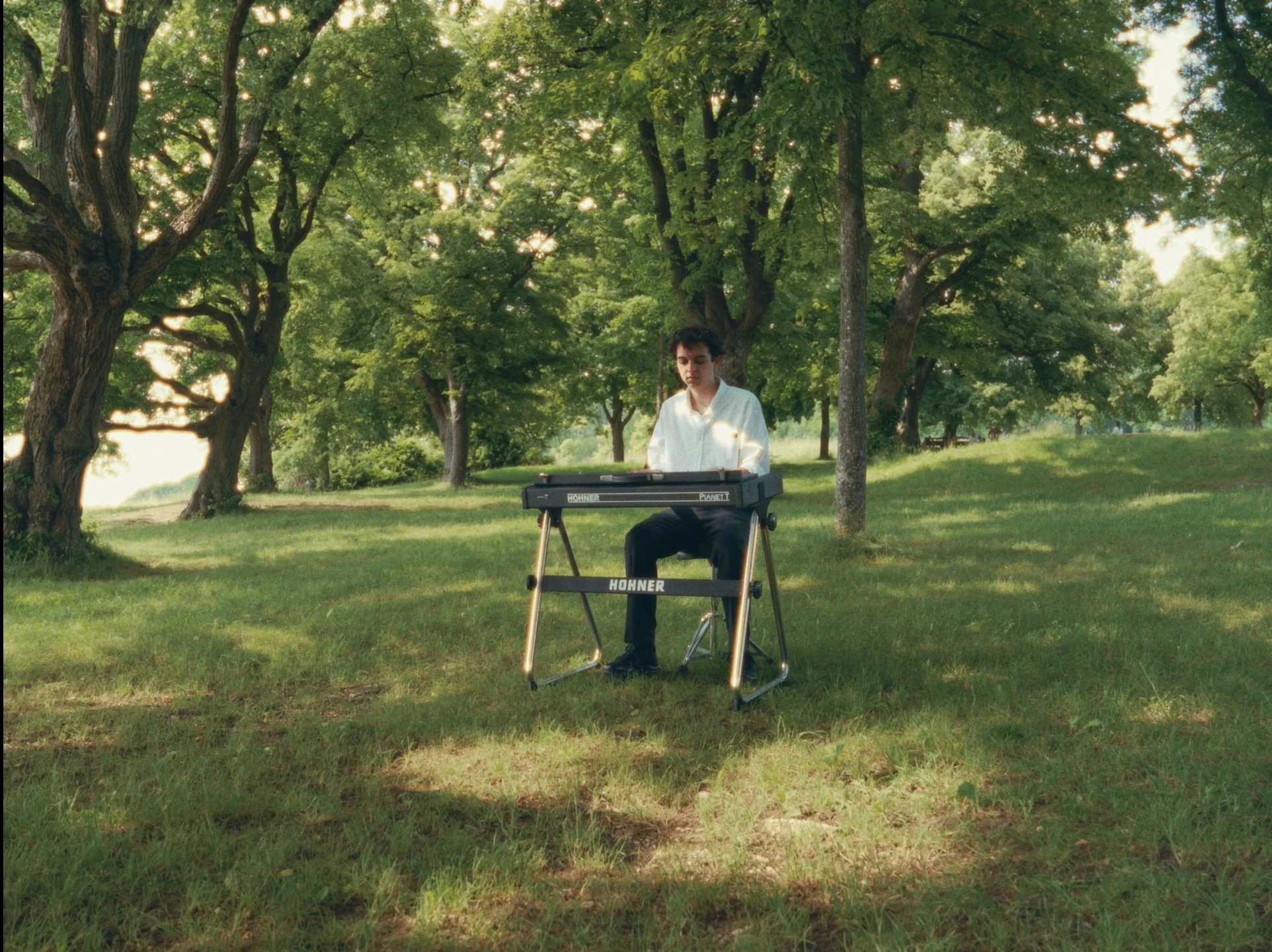 SCHÖNE AUGEN | OFFICIAL MUSIC VIDEO