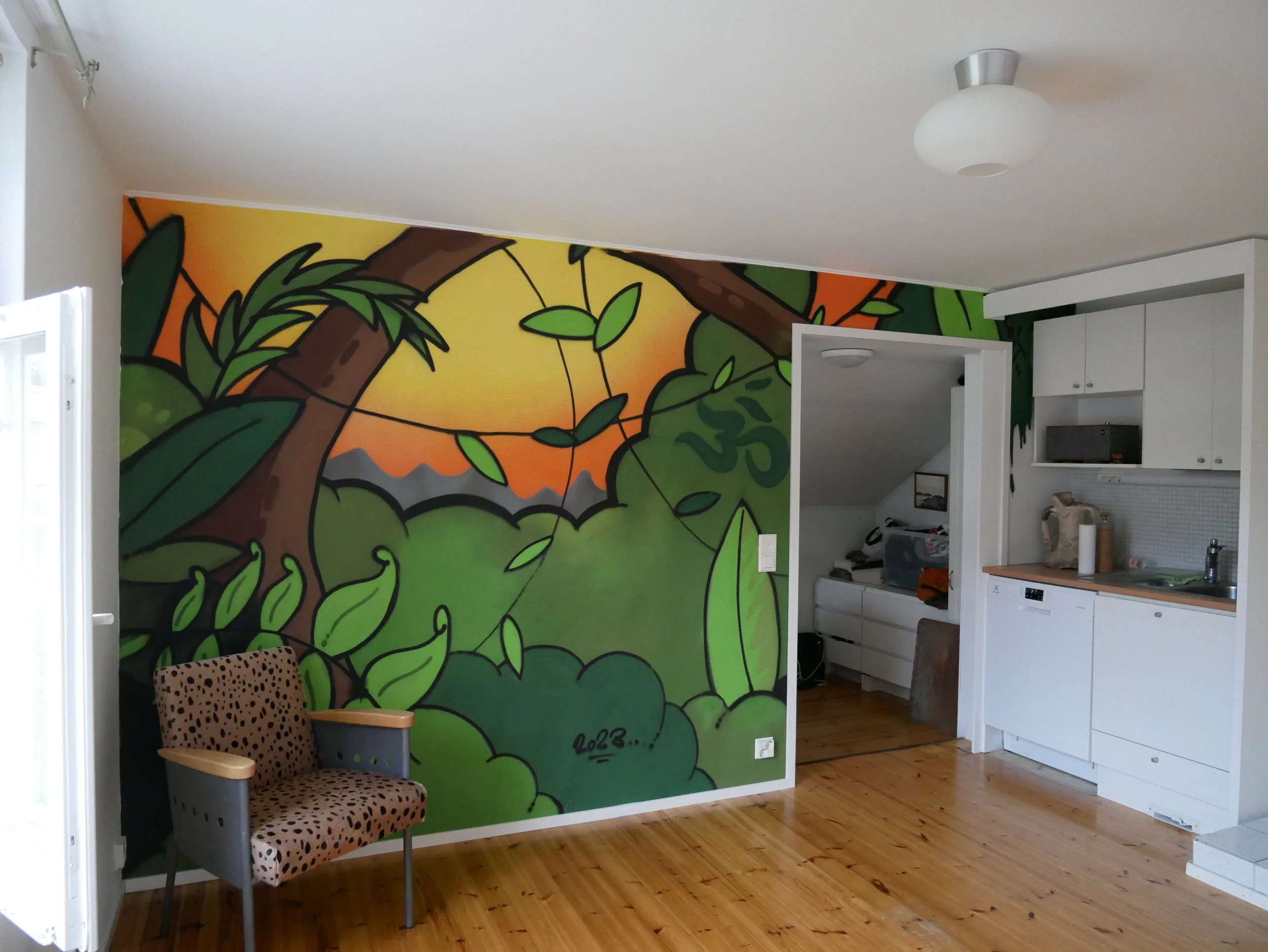 A vibrant jungle inspired graffiti mural bringing life and color into a private living room in Tampere, Finland.