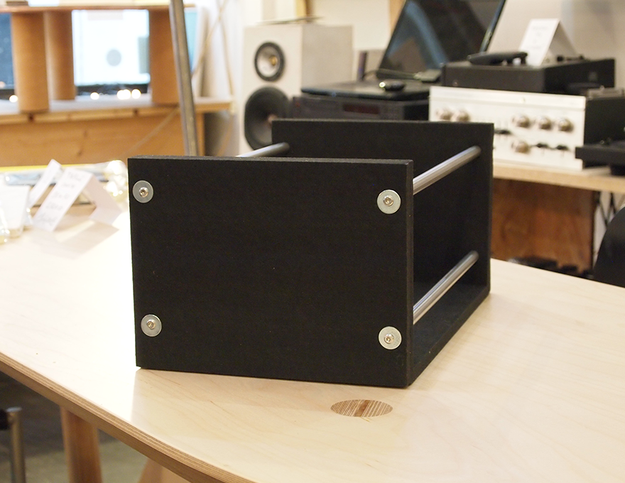 Rack PET Vinyles 002.png