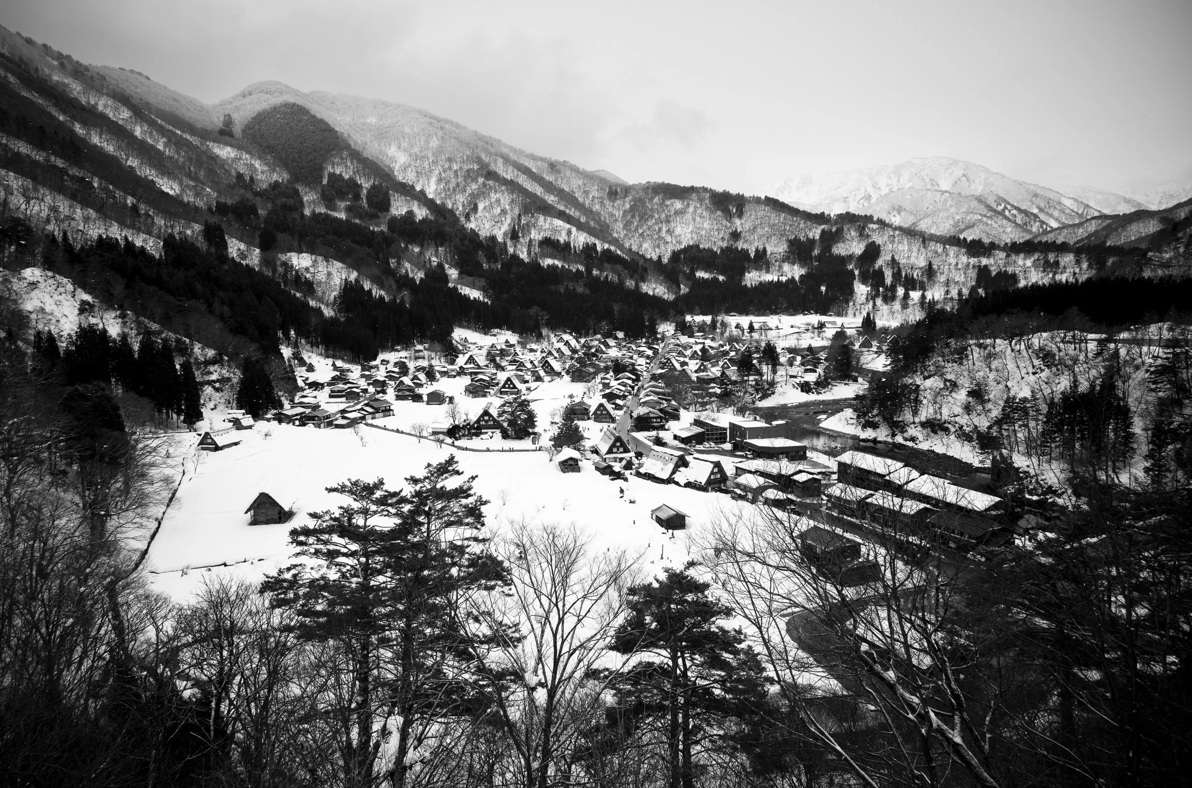 Red_0001_Riceball_Japan (3 of 6).jpg
