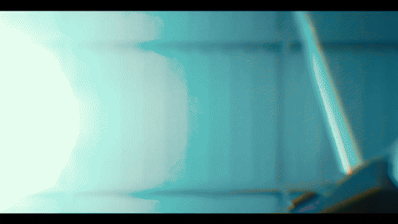 topgearYouCut_20251217_1820203712-ezgif.com-video-to-gif-converter (1).gif