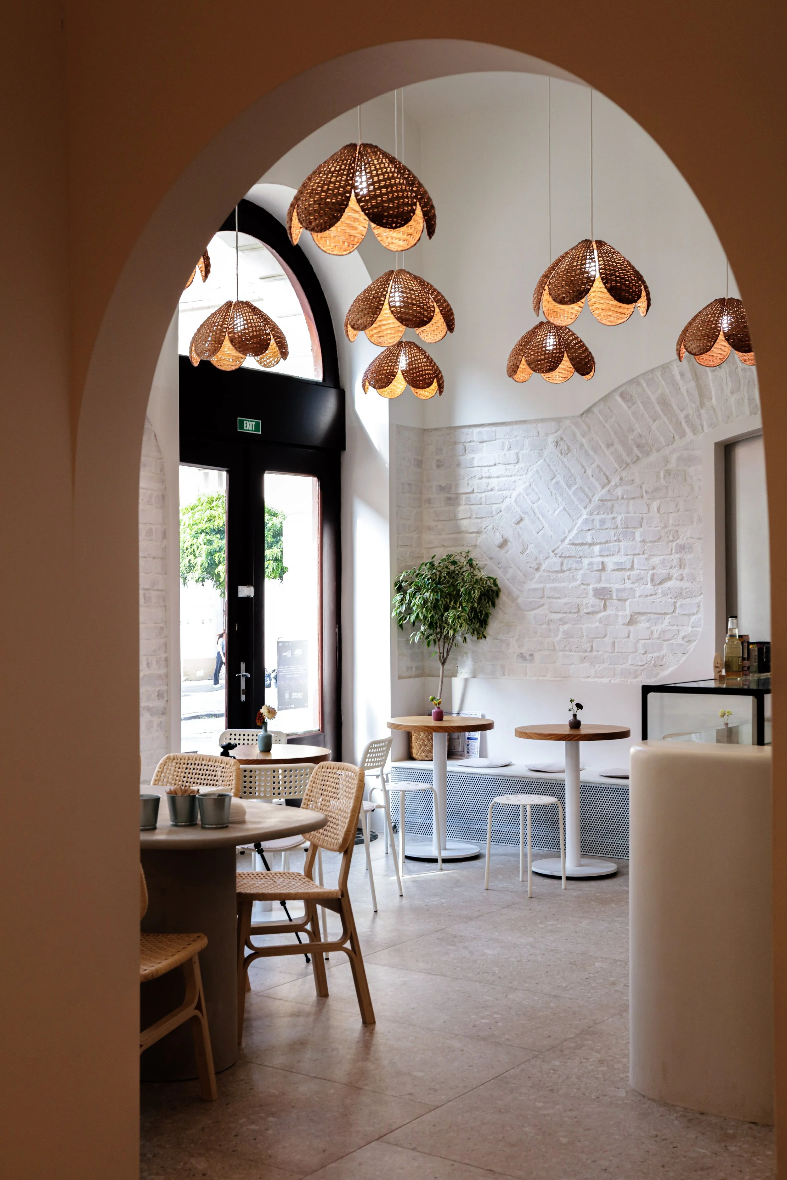 Shiro Coffee Shop
