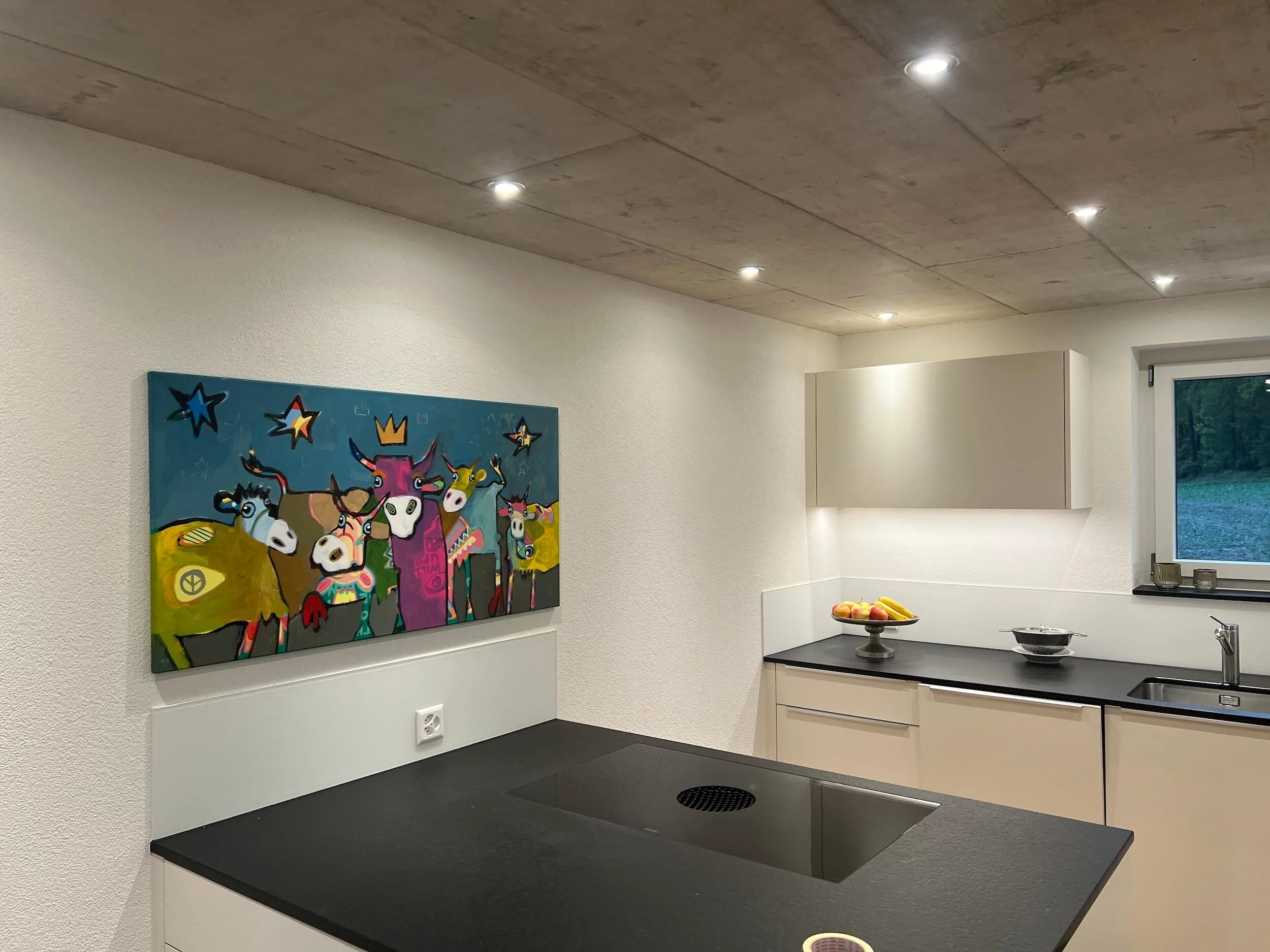 EIN NEUES ZUHAUSE, EIN STÜCK BAUERNHOF UND GANZ VIEL FARBE