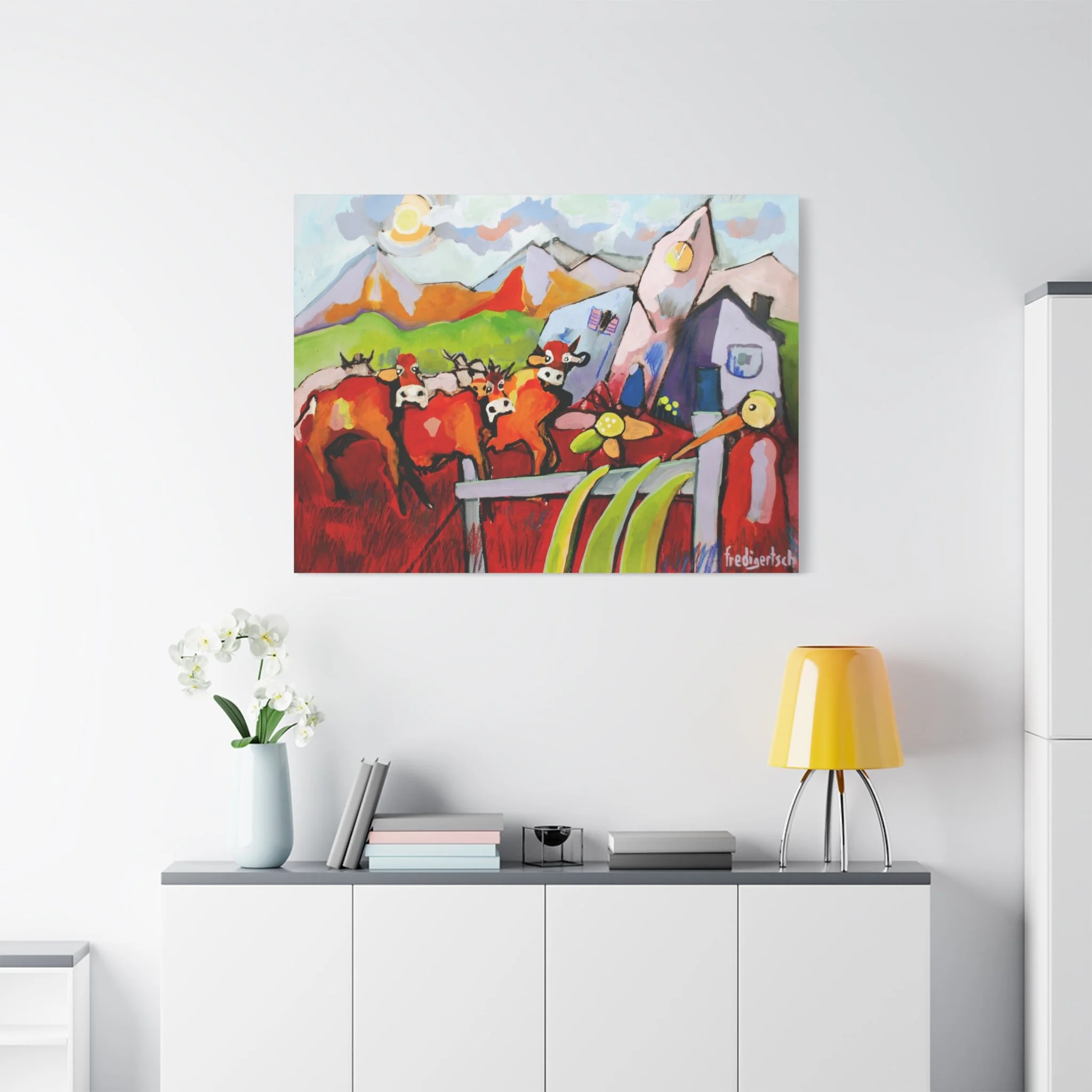 Herde heimzu, Kunstdruck nach dem Original von Fredi Gertsch (2012), Schweizer Kunst mit roter Kuhherde, Bergen und Zaun im Vordergrund, Serie Highlights 2012