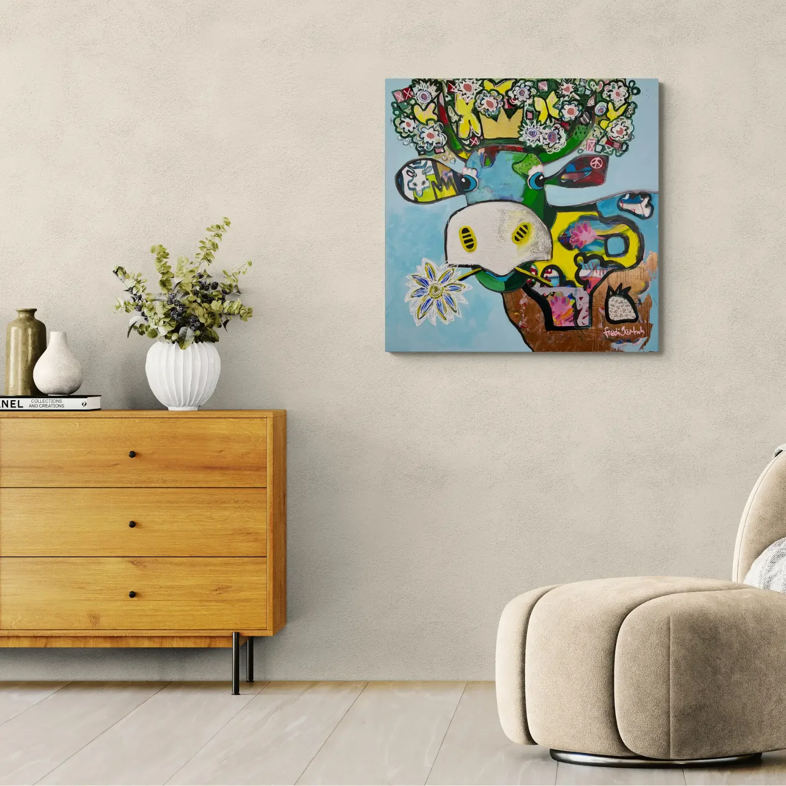 VogelLisi – Flower Crown Sky von Fredi Gertsch, Pop Art Wandbild im Wohnzimmer über Kommode, 2026