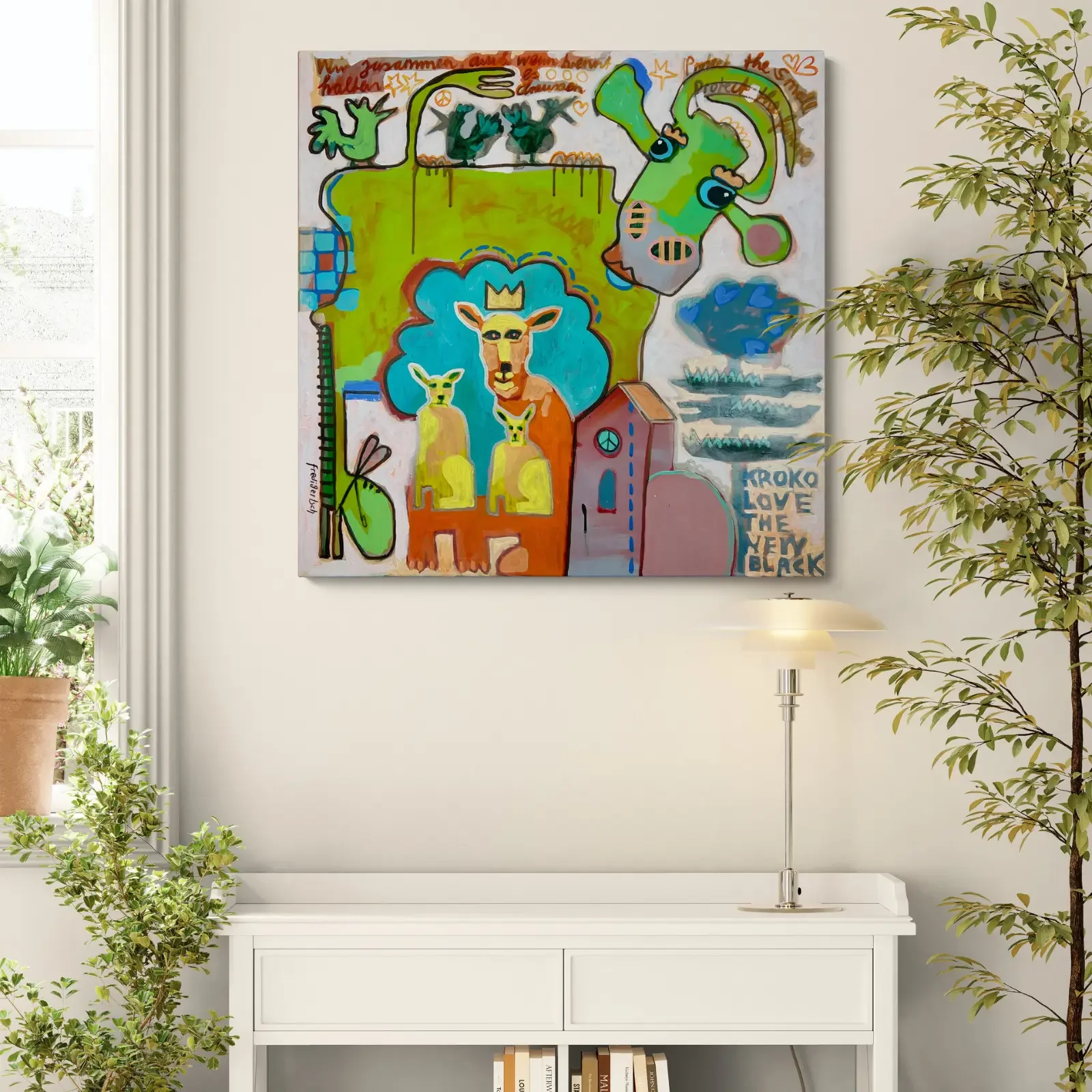 Kroko Love von Fredi Gertsch, Pop Art Wandbild 80 x 80 cm über Sideboard im Wohnzimmer, Schweizer Kunst, 2026