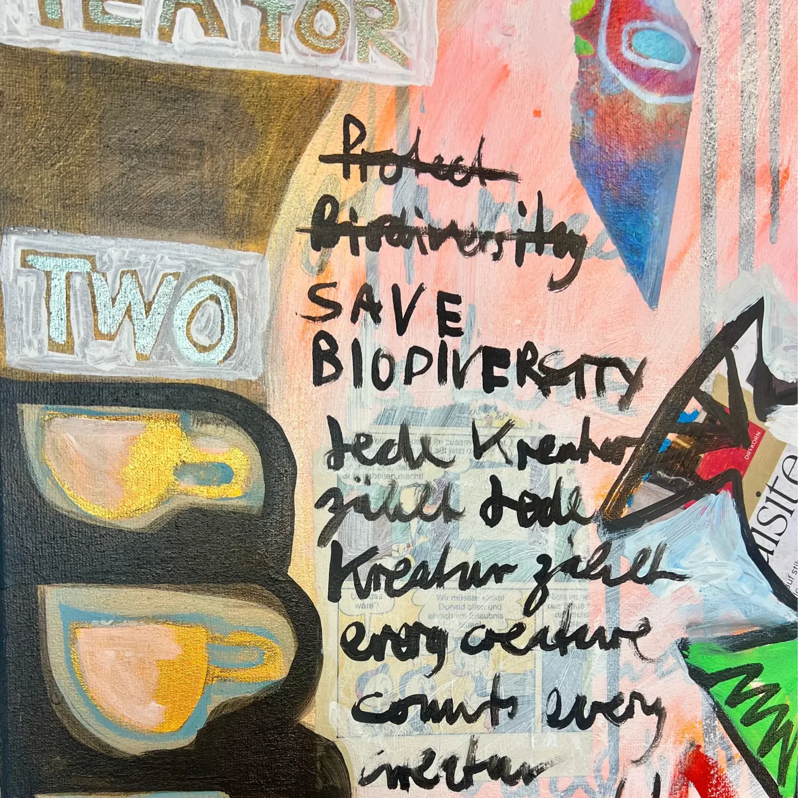 Detail Collage mit Text "save biodiversity", handschriftlichen Notizen und goldenem Stern, Pop Art Acrylgemälde King Is King, Fredi Gertsch, 2024