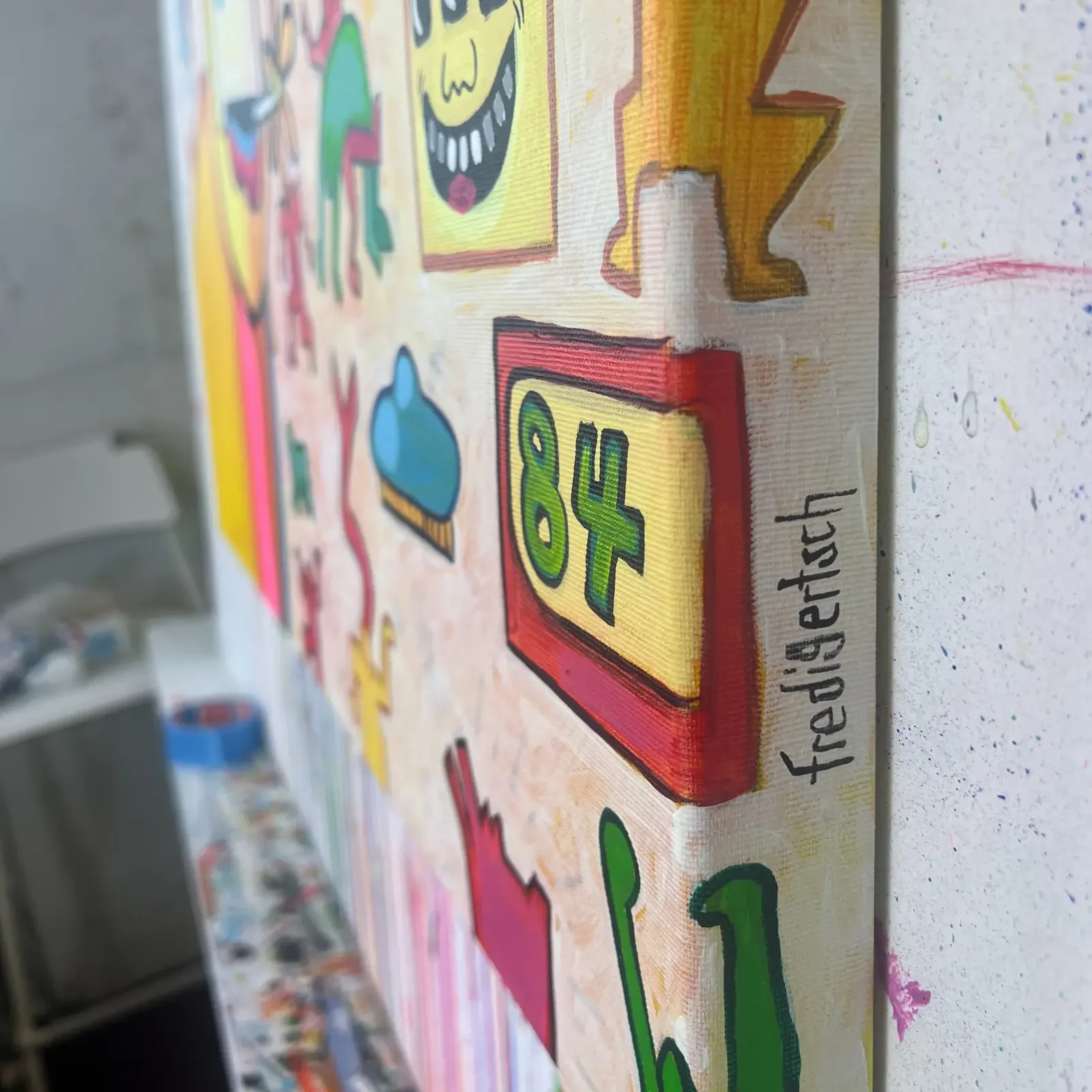 Detail Leinwandkante mit Signatur und Zahl 84, Pop Art Acrylgemälde Baby Meets Keith, Fredi Gertsch, 2024
