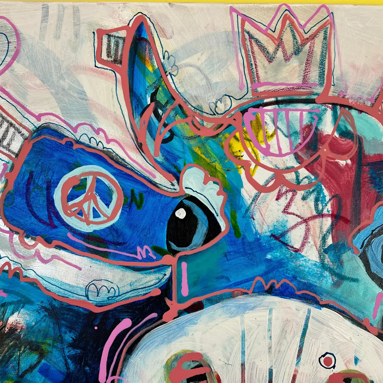 Detail Krone und Ohr mit Peace-Zeichen, Pop Art Acrylgemälde VogelLisi – Blue Harmony, Fredi Gertsch, 2026