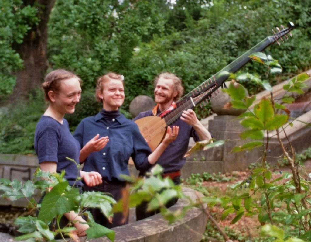 Sophie Richter Sprecherin Lieselotte Kohl Emanuel Treutwein Lautenist Laute Renaissancelaute Gitarrist Alte Musik Kinderlesung Lesung Kinder