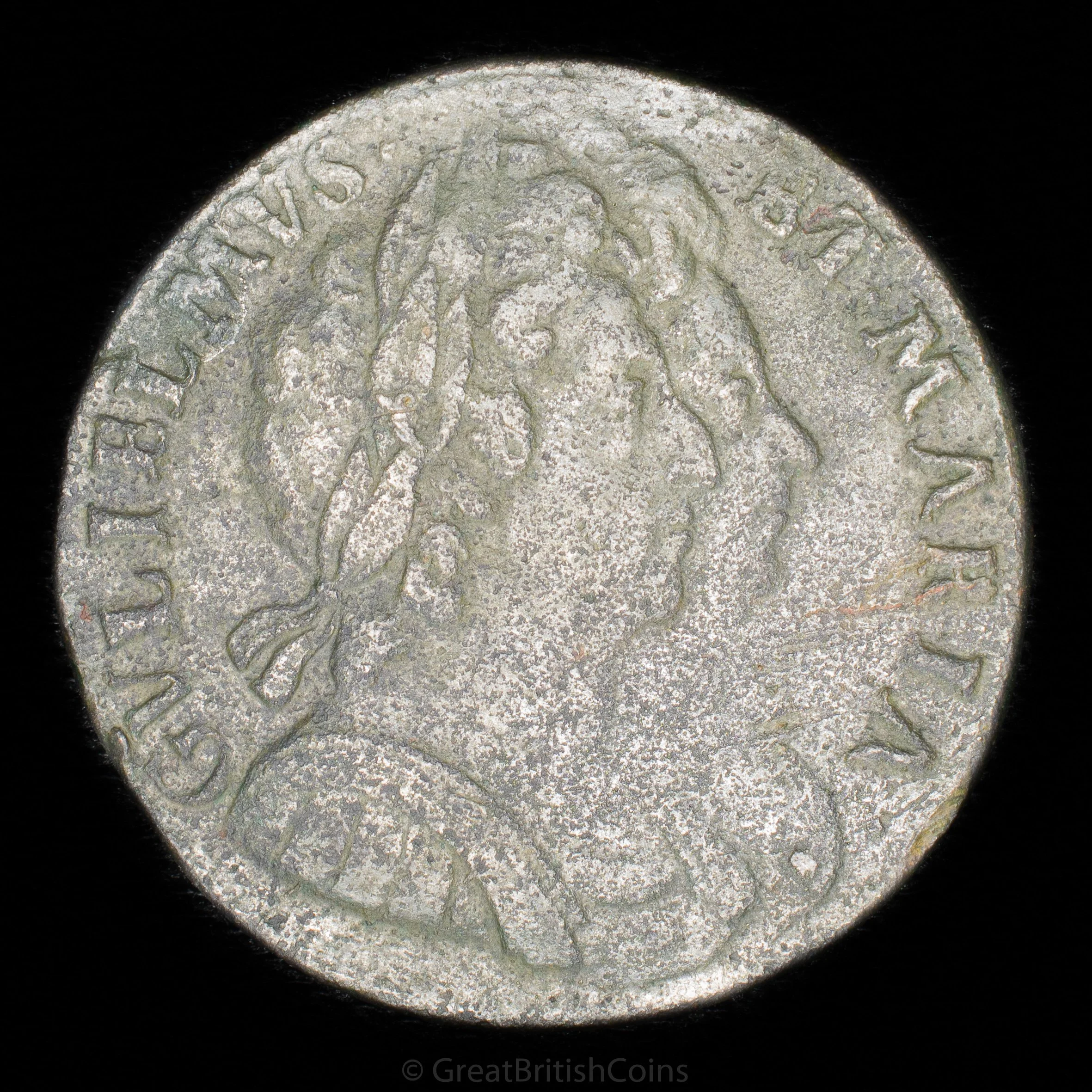 William & Mary Copper 1694 Copper Halfpenny ' Unbarred A's in MARIA'