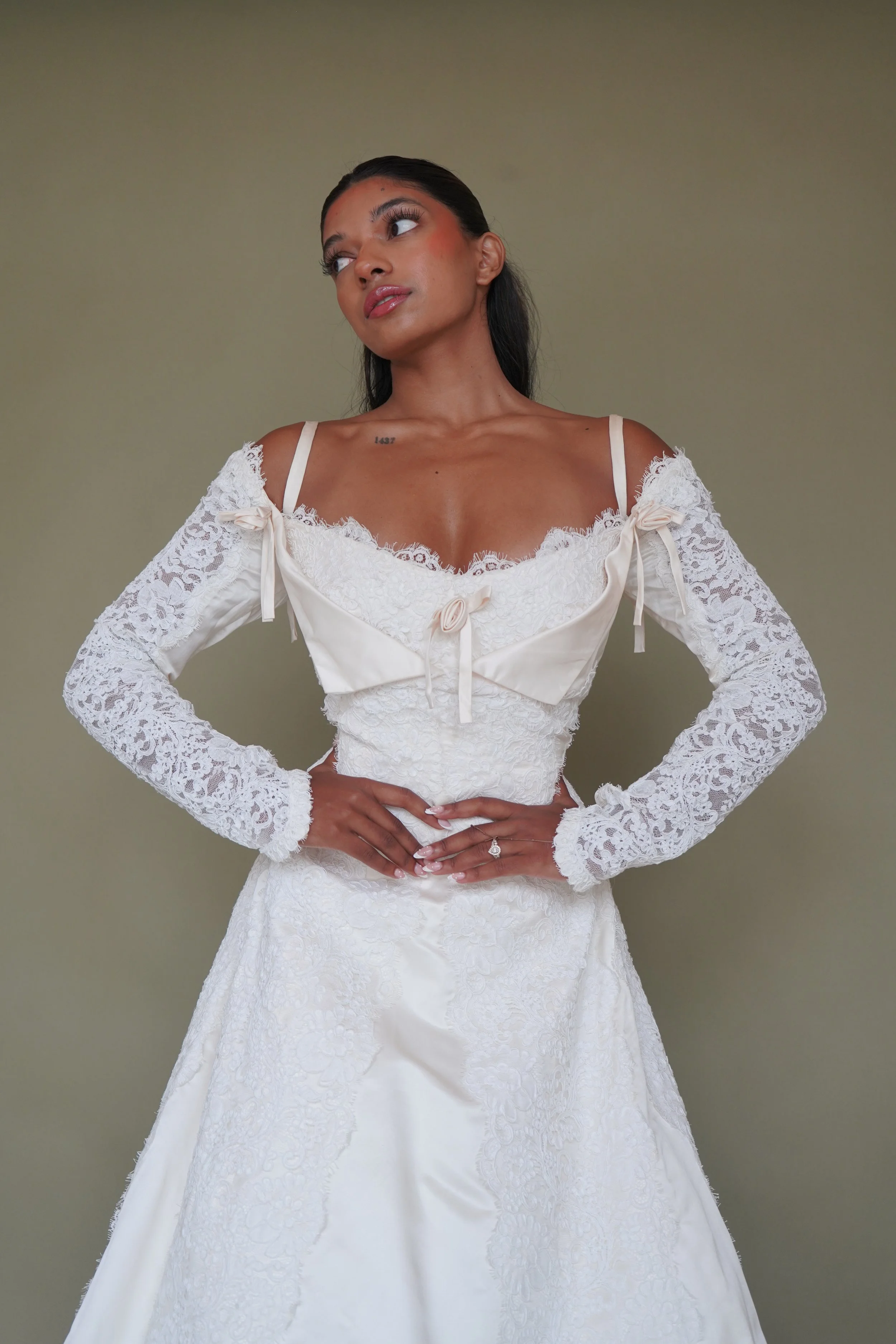 Vintage Carmela Sutera Silk Satin Lace Long Sleeve A-Line Wedding Gown