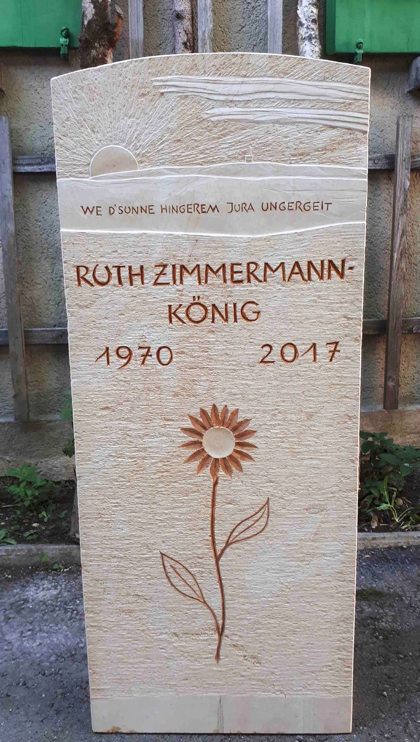 Landschaftsrelief, Material: Laufener Kalkstein, Schweiz BL