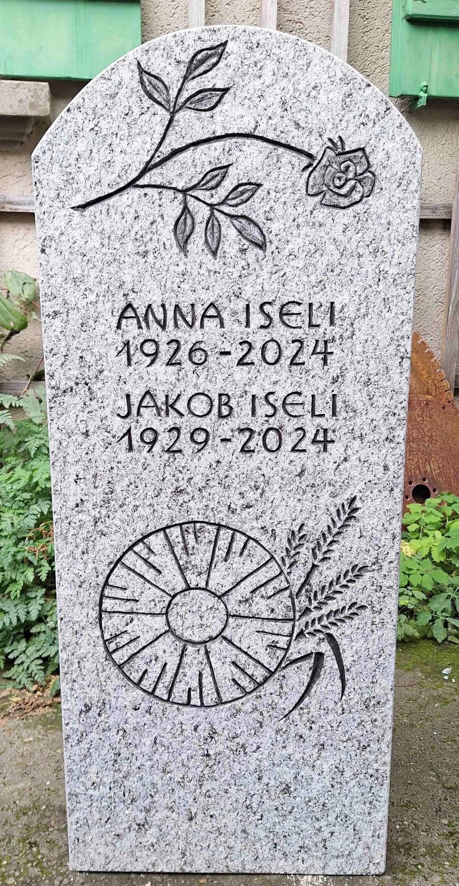 Mühle, Material: Lodrino Gneis, Schweiz TI