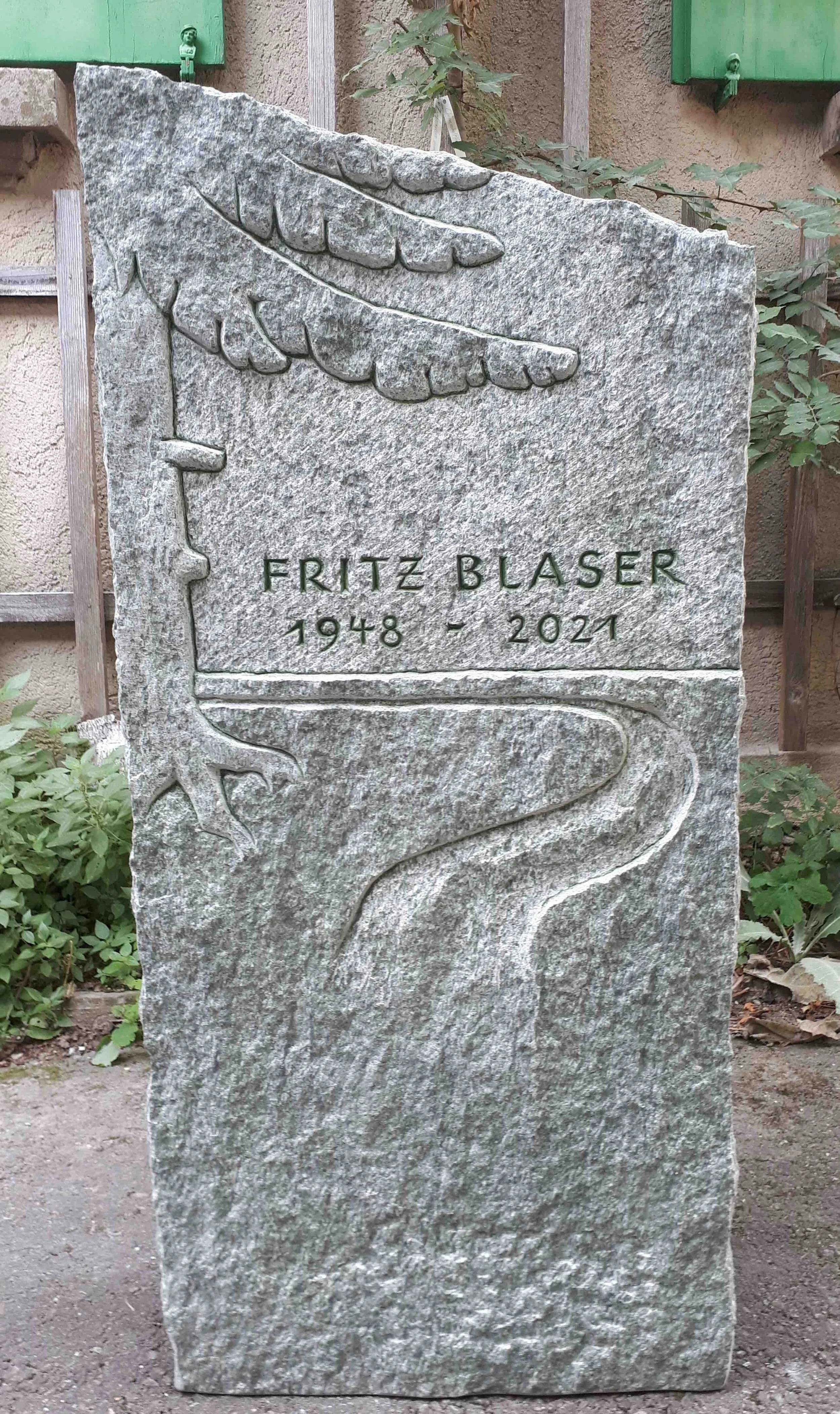 Material: Andeer Gneis, 
Schweiz GR