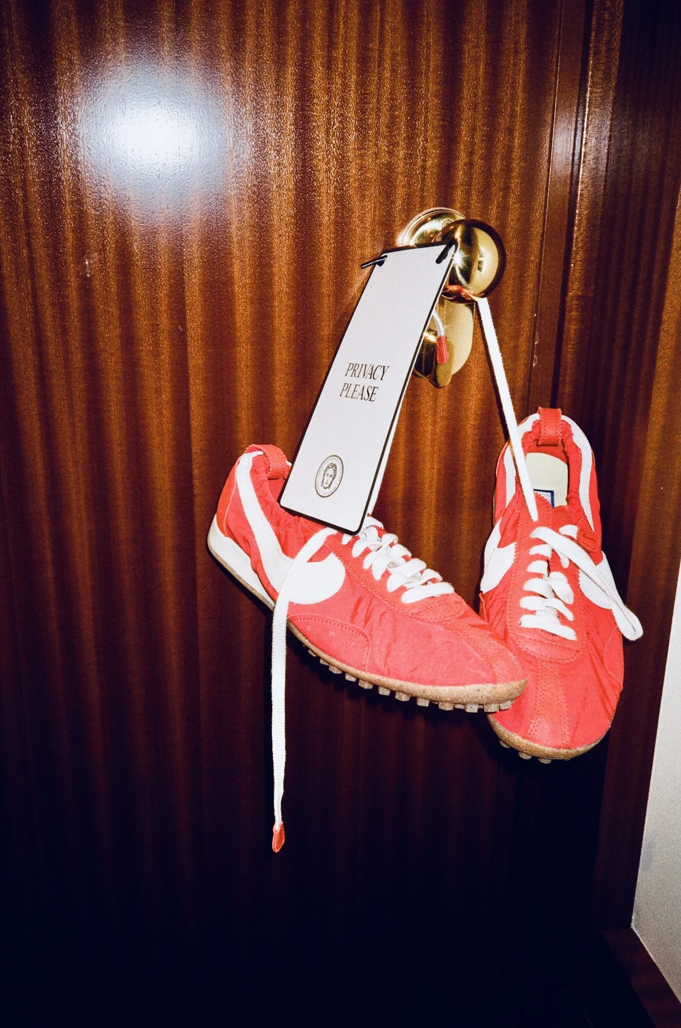 Privacy please - 2025 (Paris)