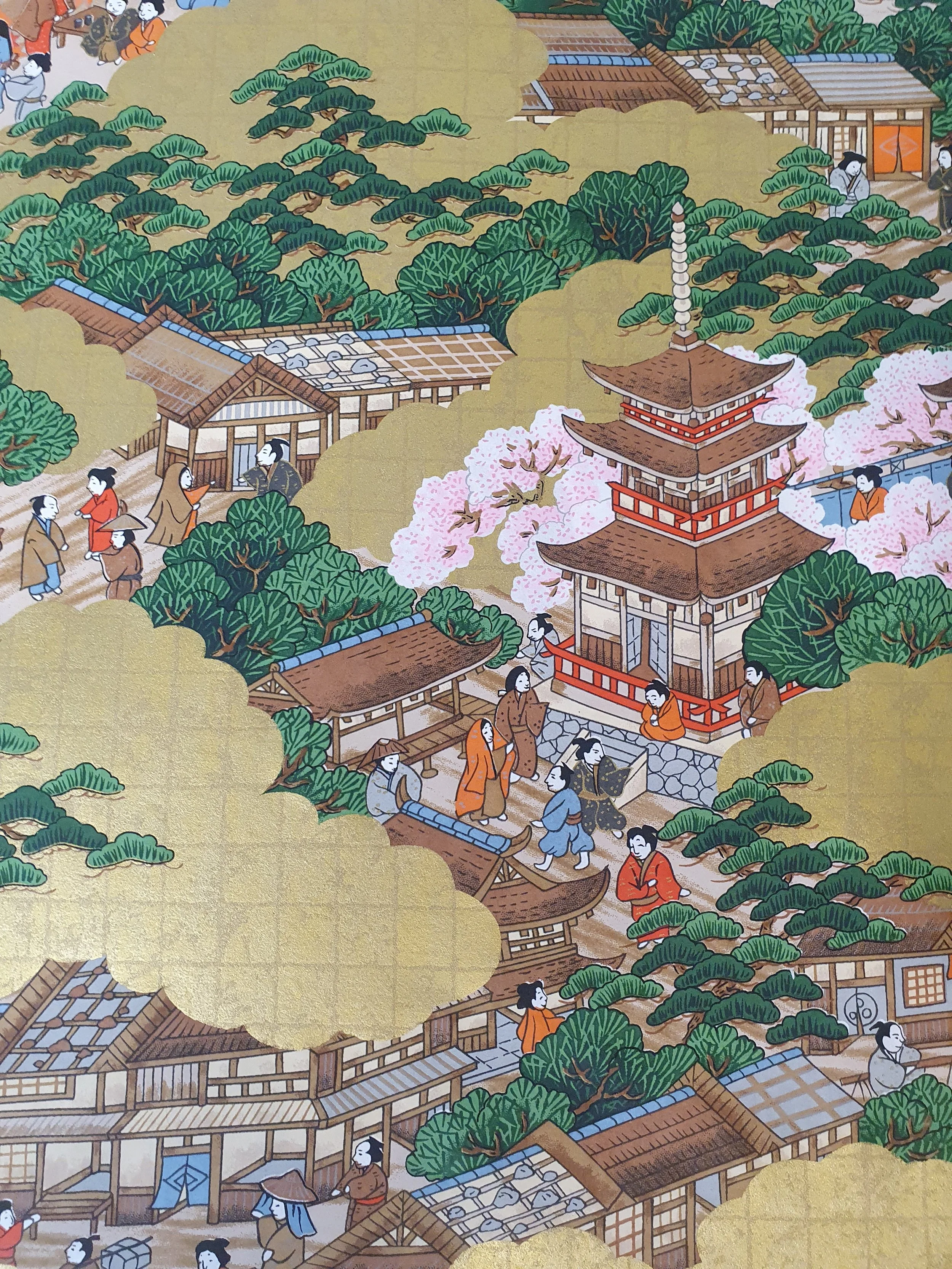 Une illustration détaillée représentant une scène traditionnelle japonaise avec un pagode, des bâtiments en bois, des cerisiers en fleurs et des personnes en vêtements traditionnels japonais.