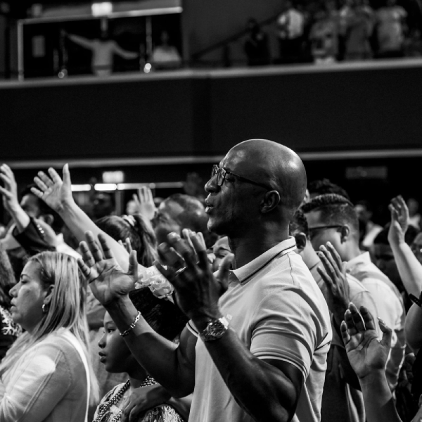 Crowd praying