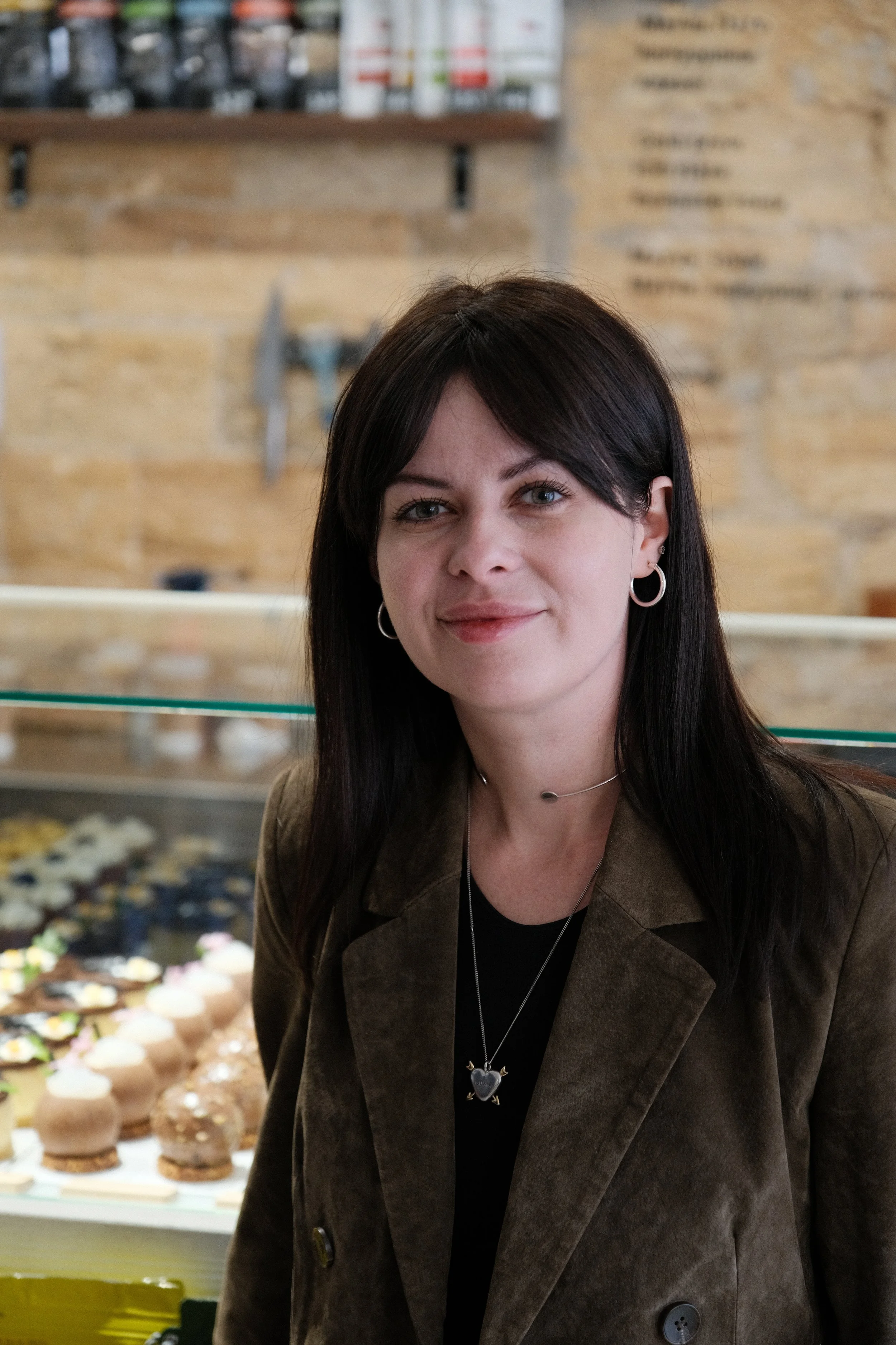 Lera, café owner