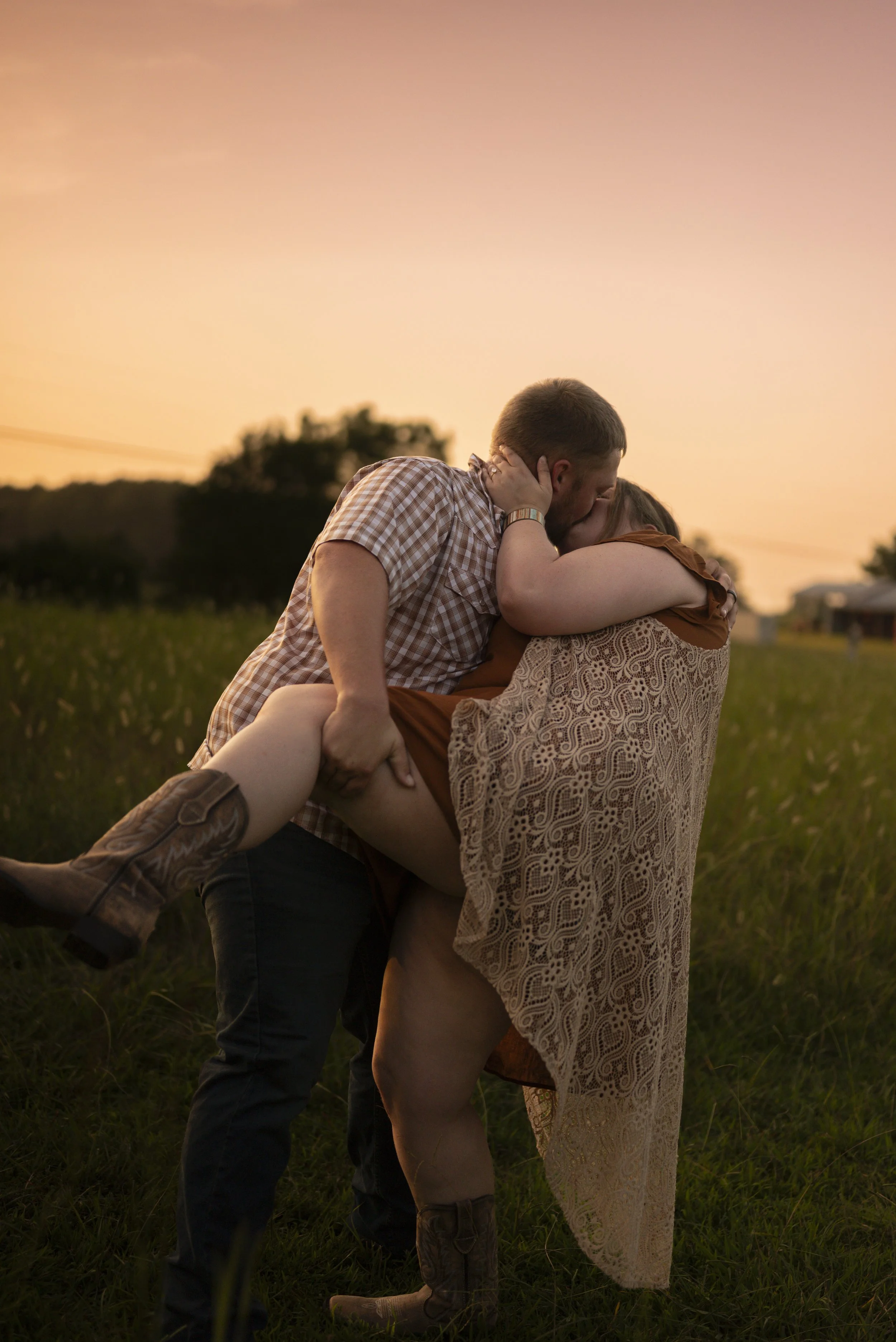 Hannah.TJ.Engaged-37.jpg