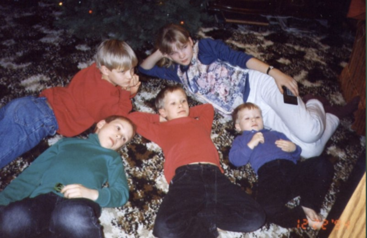 Brothers with Heidi at Gma & Gpa’s house