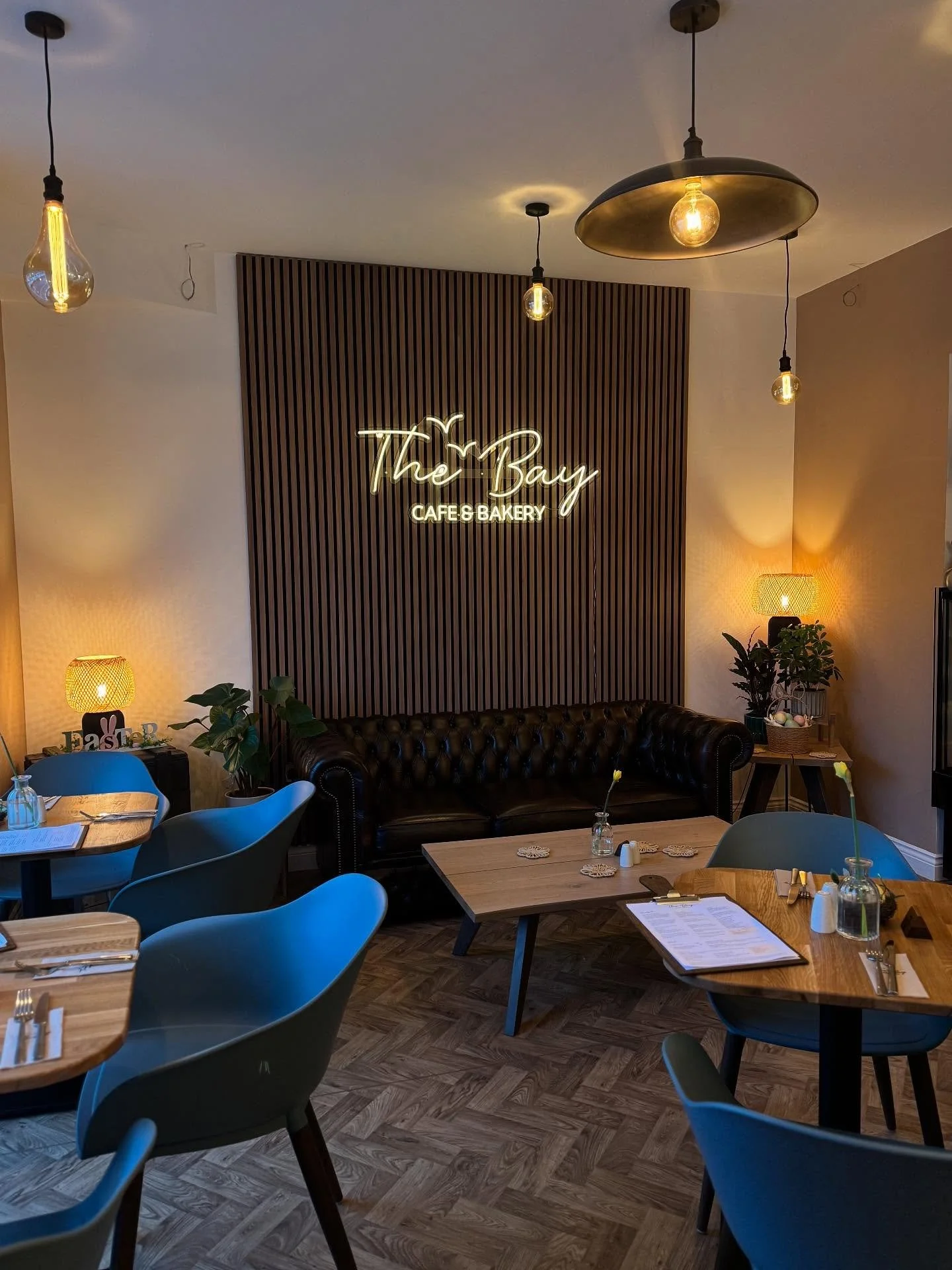 The Bay Café - Brand Visuals + Assets