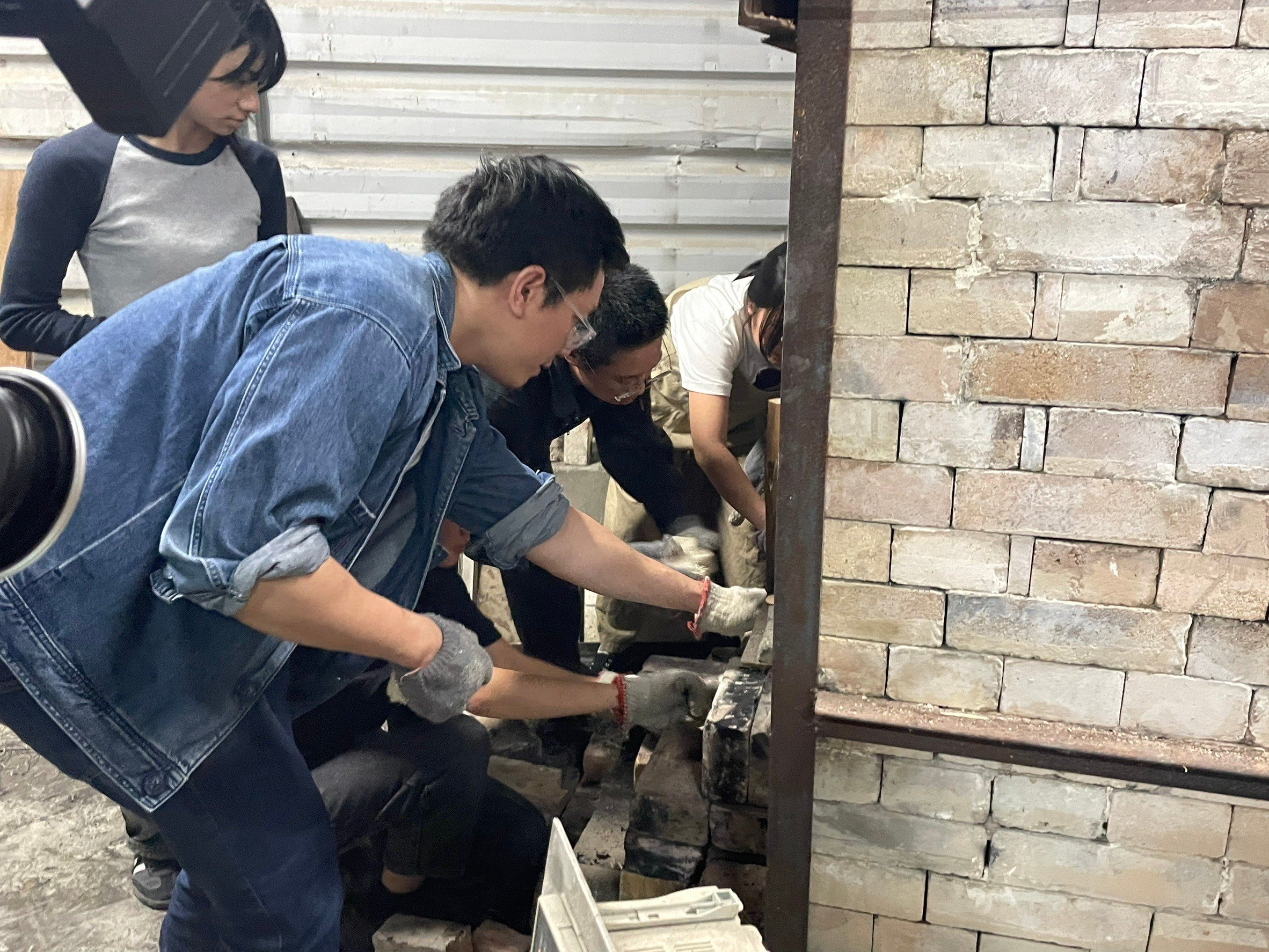 LINE_ALBUM_香港團_241212_38.jpg