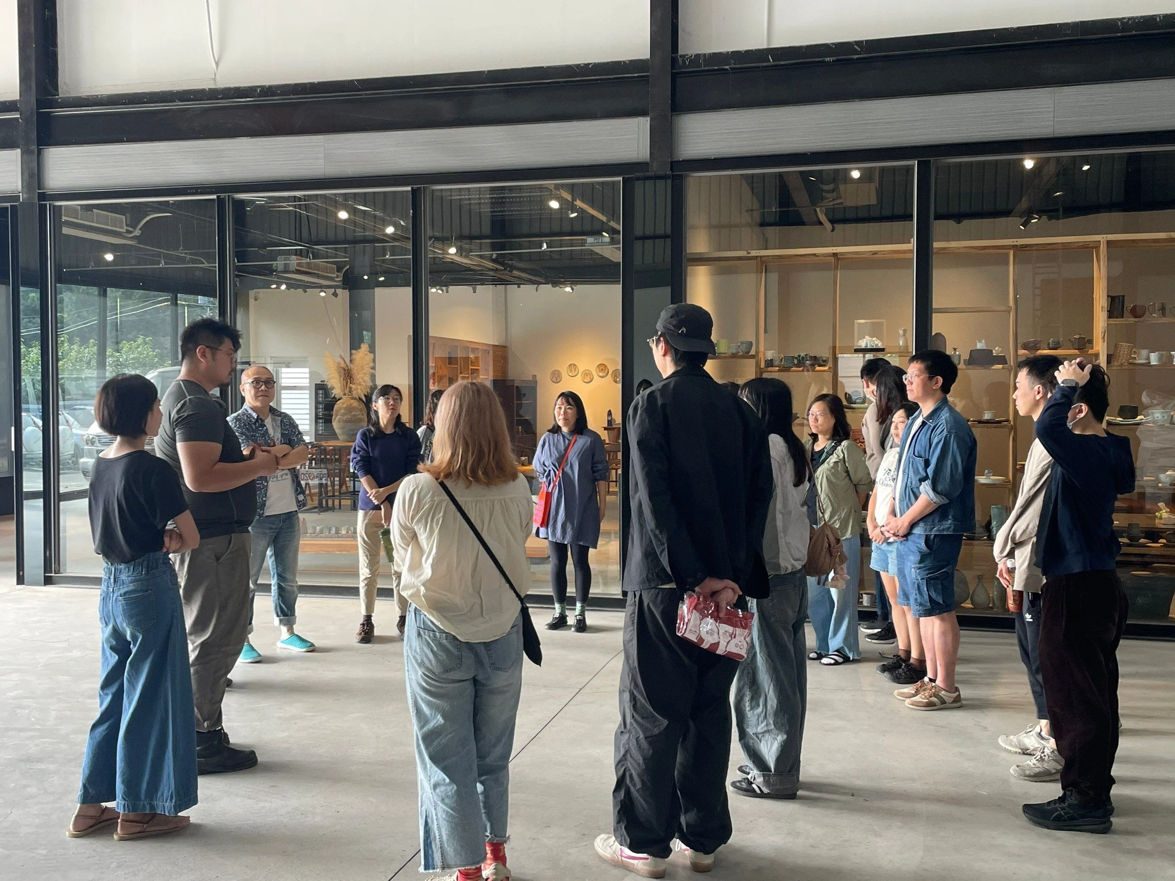 LINE_ALBUM_香港團_241212_22.jpg