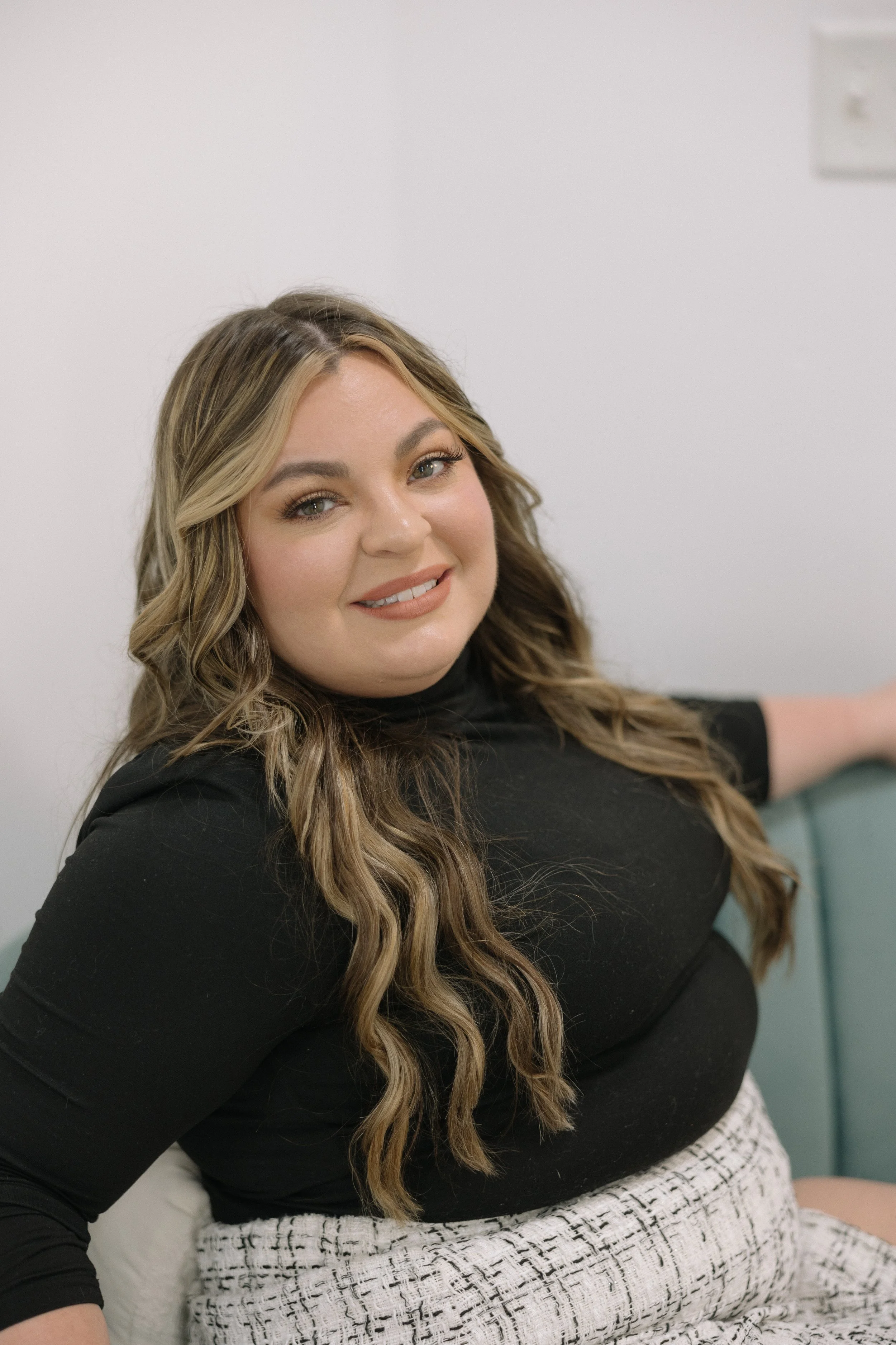 Abby graduated from the Aveda Institute of West Des Moines in 2016 and has been behind the chair ever since.  Abby spent the first half of her career servicing in her home town area of south east iowa before moving to Saint Charles in 2020.