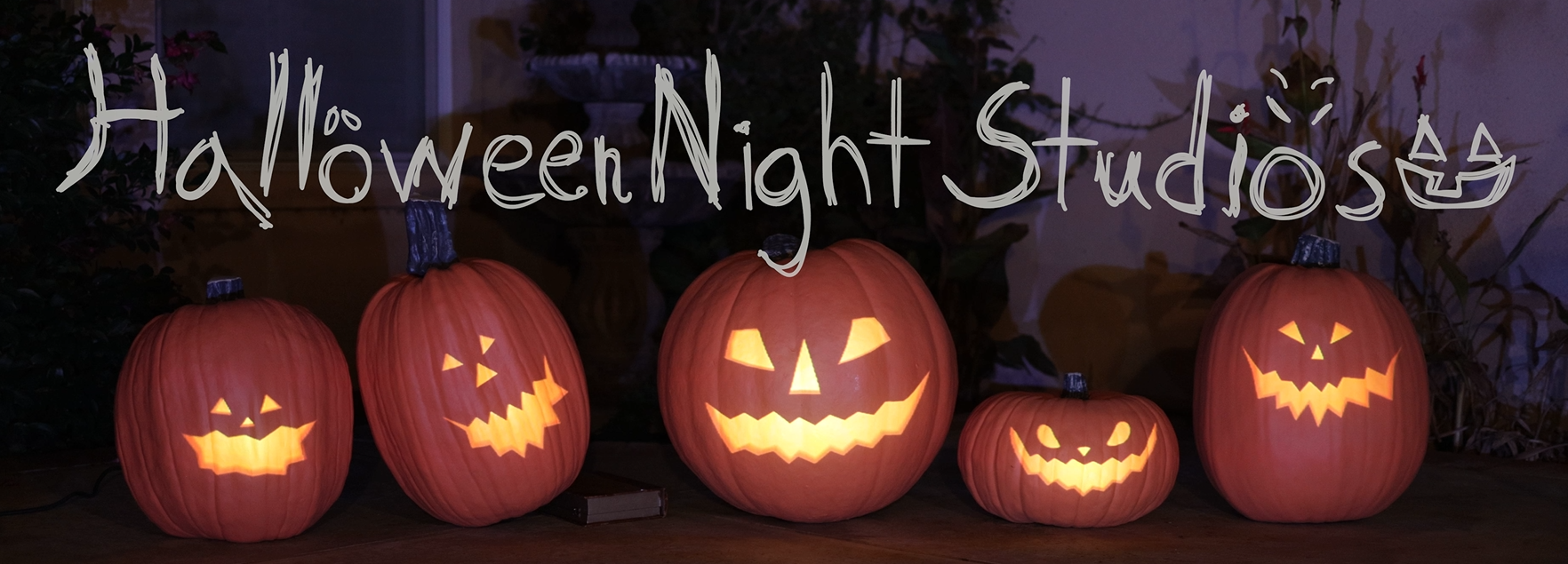 Haunted Mansion Holiday Singing Pumpkins - Custom Projection Mapped