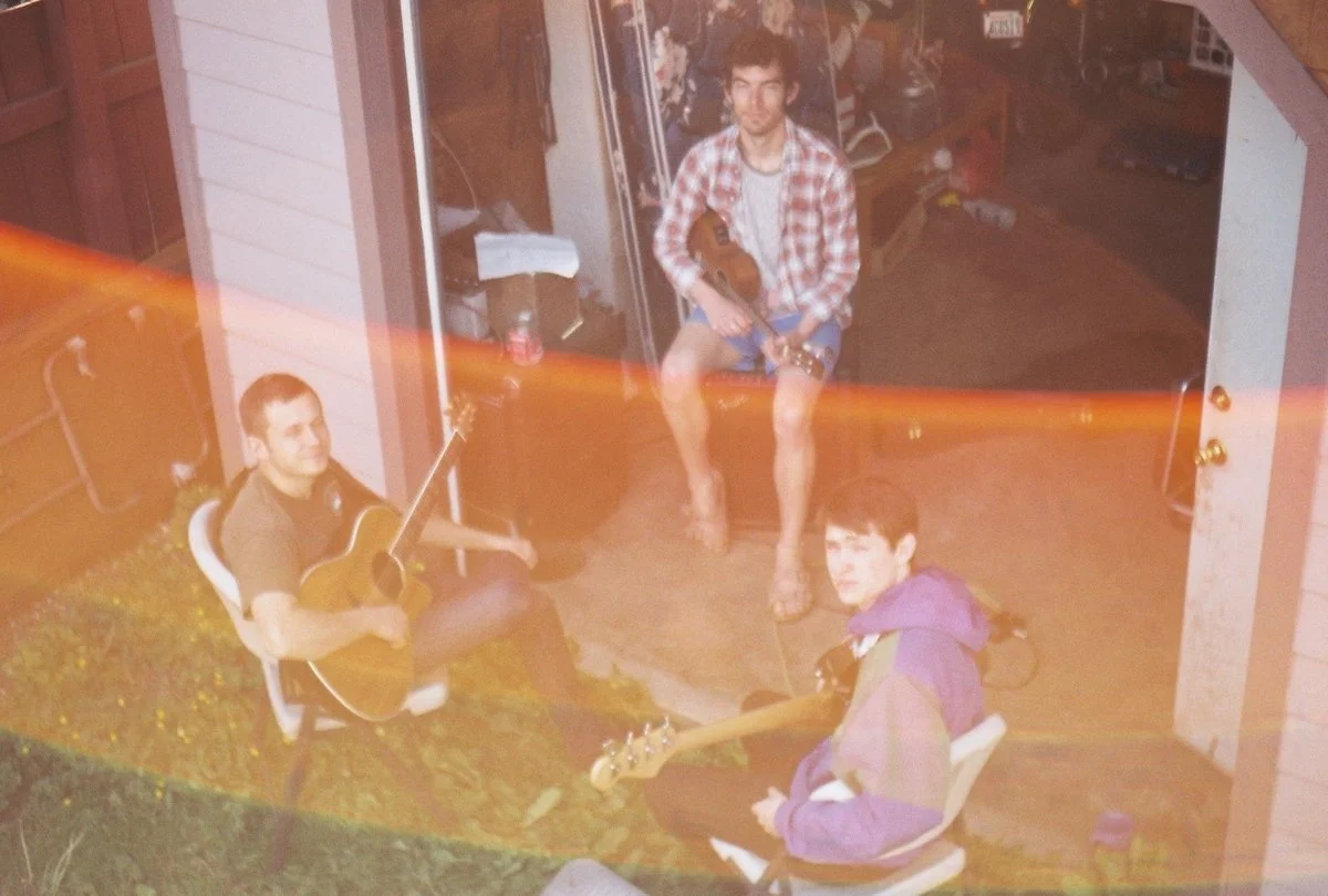 The City Hall - Post It: A Collection of Phone Demos