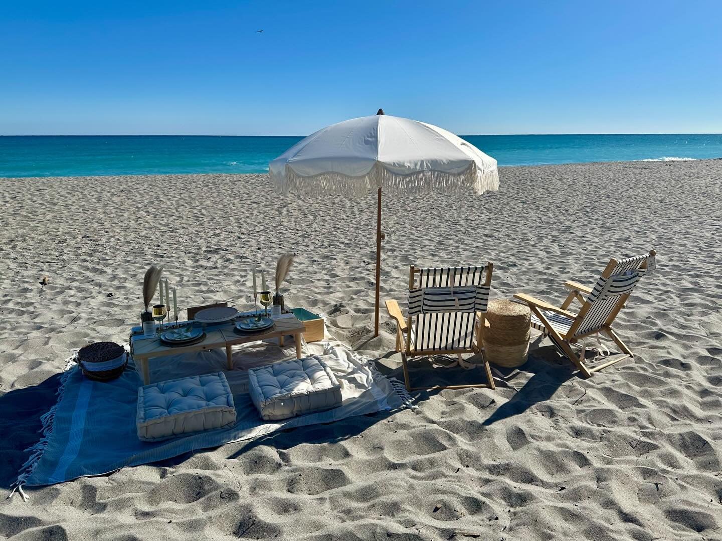 ✨ Something dreamy is coming to the coast&hellip; ✨

In just 2 weeks, we&rsquo;re officially launching Palm Breeze Picnics 🌴 bringing effortless luxury, coastal charm, and unforgettable moments to the beach. Think plush pillows, curated details, oce