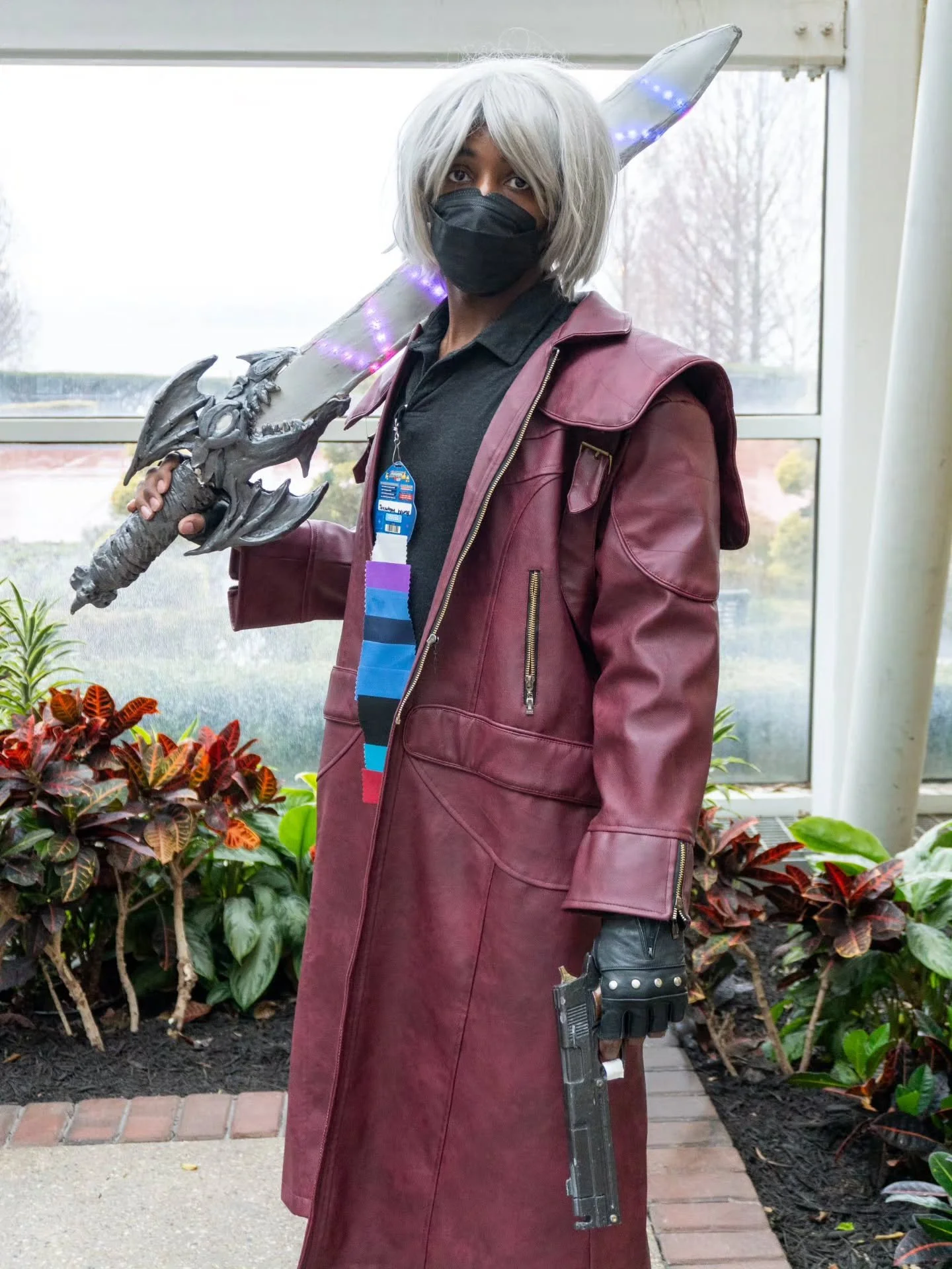 "Devils never cry...These tears are a gift only humans have."

A few more solo shots of Jonathan as Dante from Devil May Cry.

Nero: @viewtifuldmc
📸 @tempestandglass
📍 @magfest 2026

#DevilMayCry #DMC #cosplay #capcom #magfest