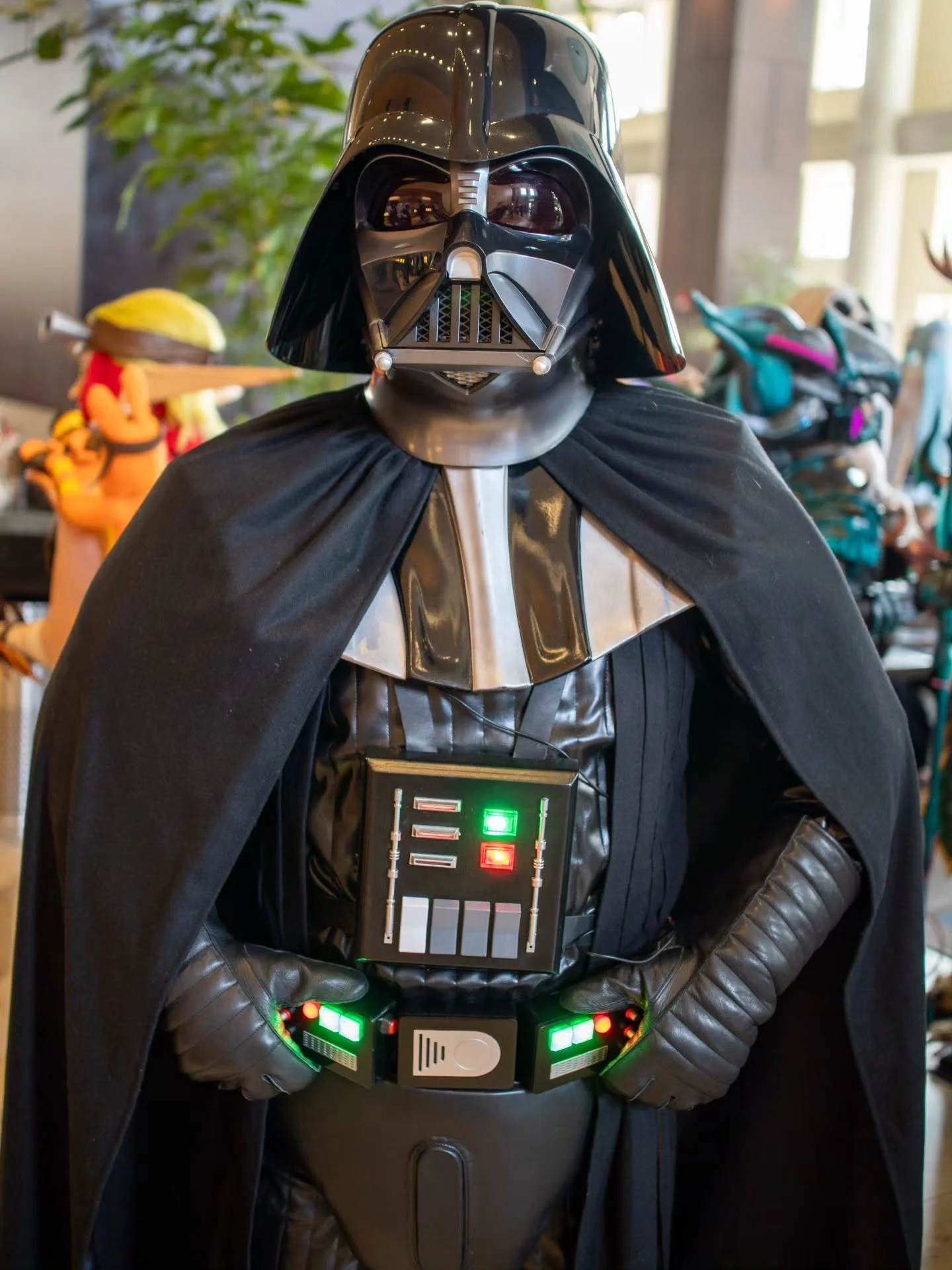 Lord Vader finds your lack of dramatic lighting......disturbing.

📸 @tempestandglass
📍@zenkaikon

#DarthVader #StarWars #StarWarsCosplay #cosplay #zenkaikon