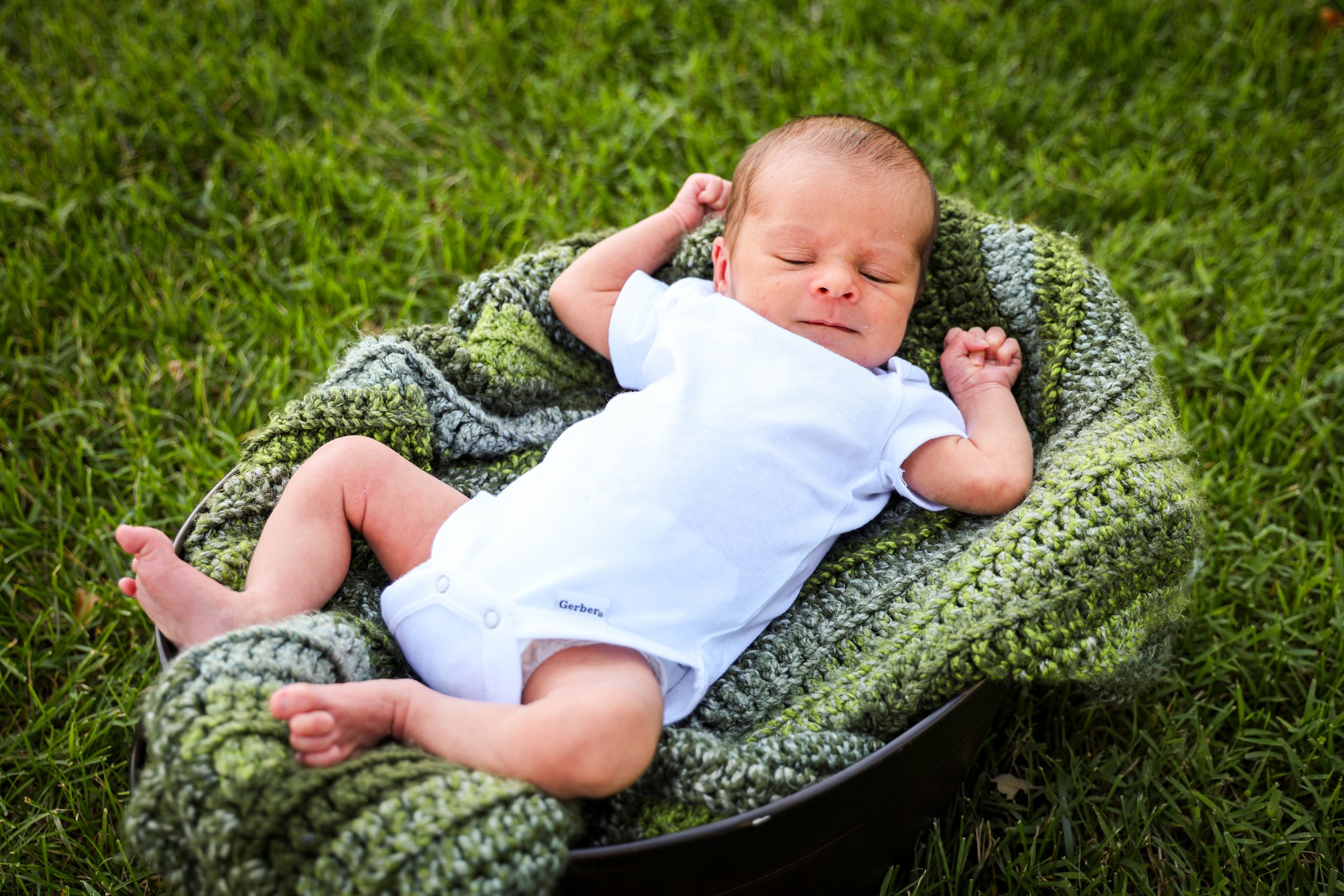 JLM Newborn-2.jpg