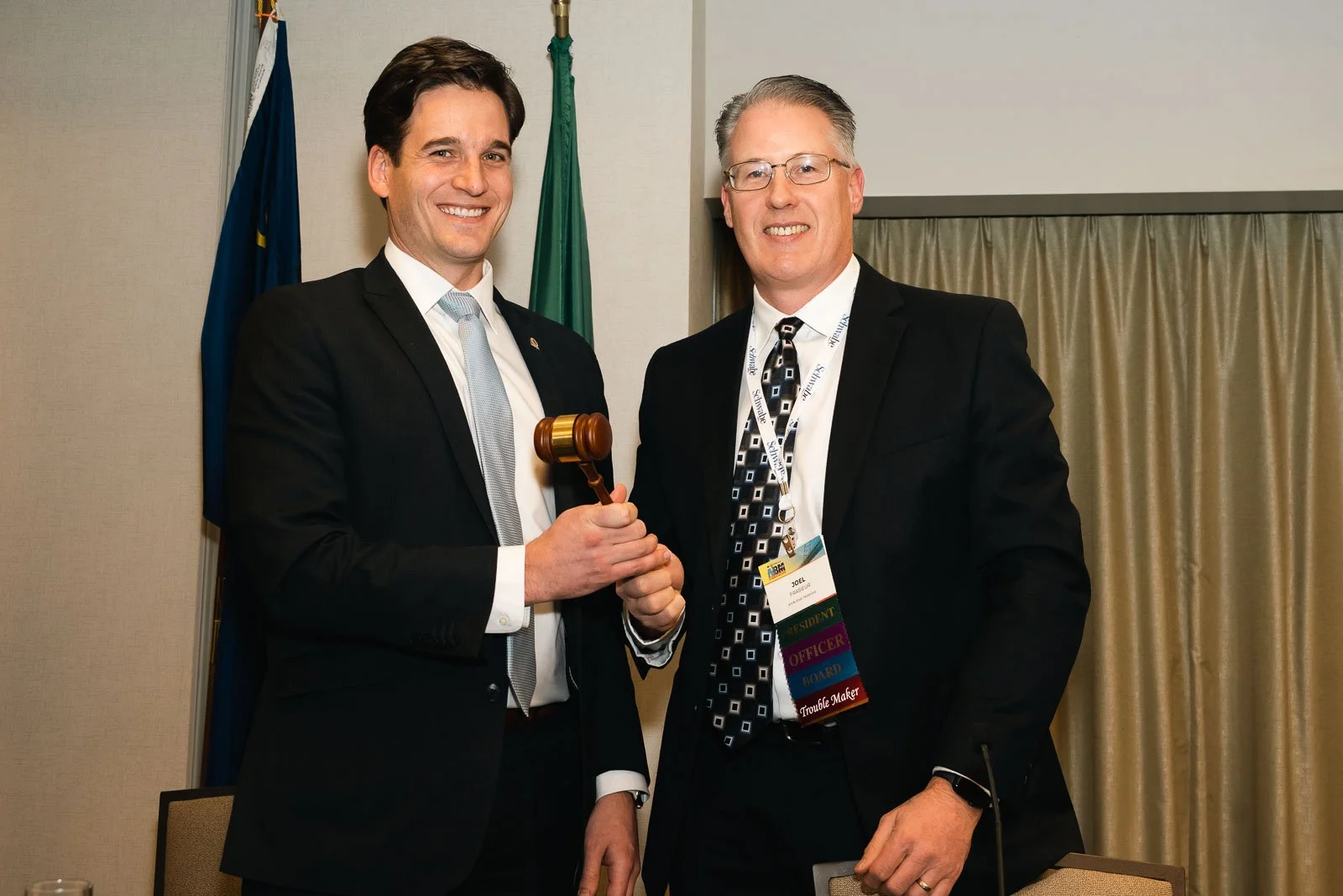 Presidential hand over for Associated General Contractors