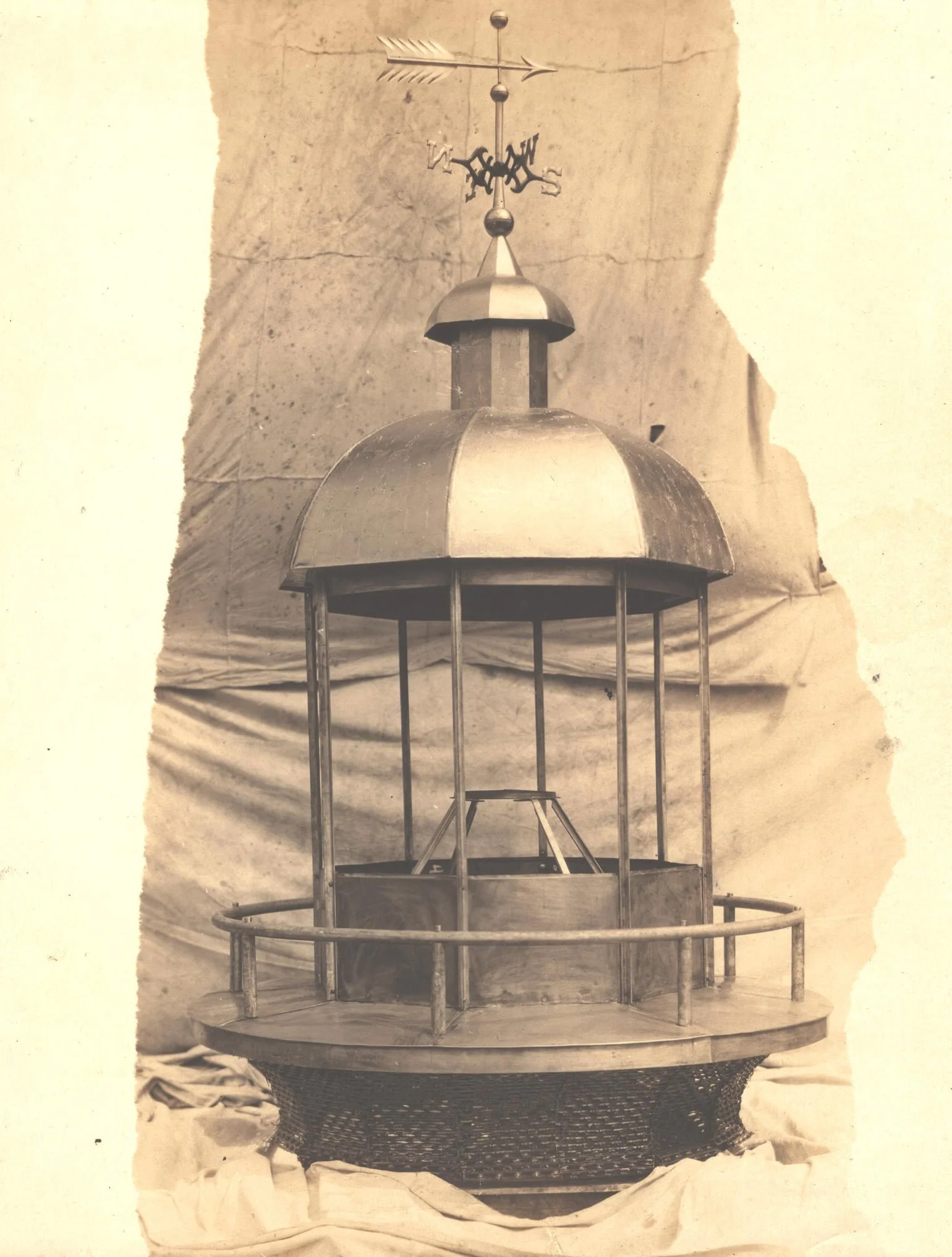 Historic image of the Northwood Lighthouse cupola