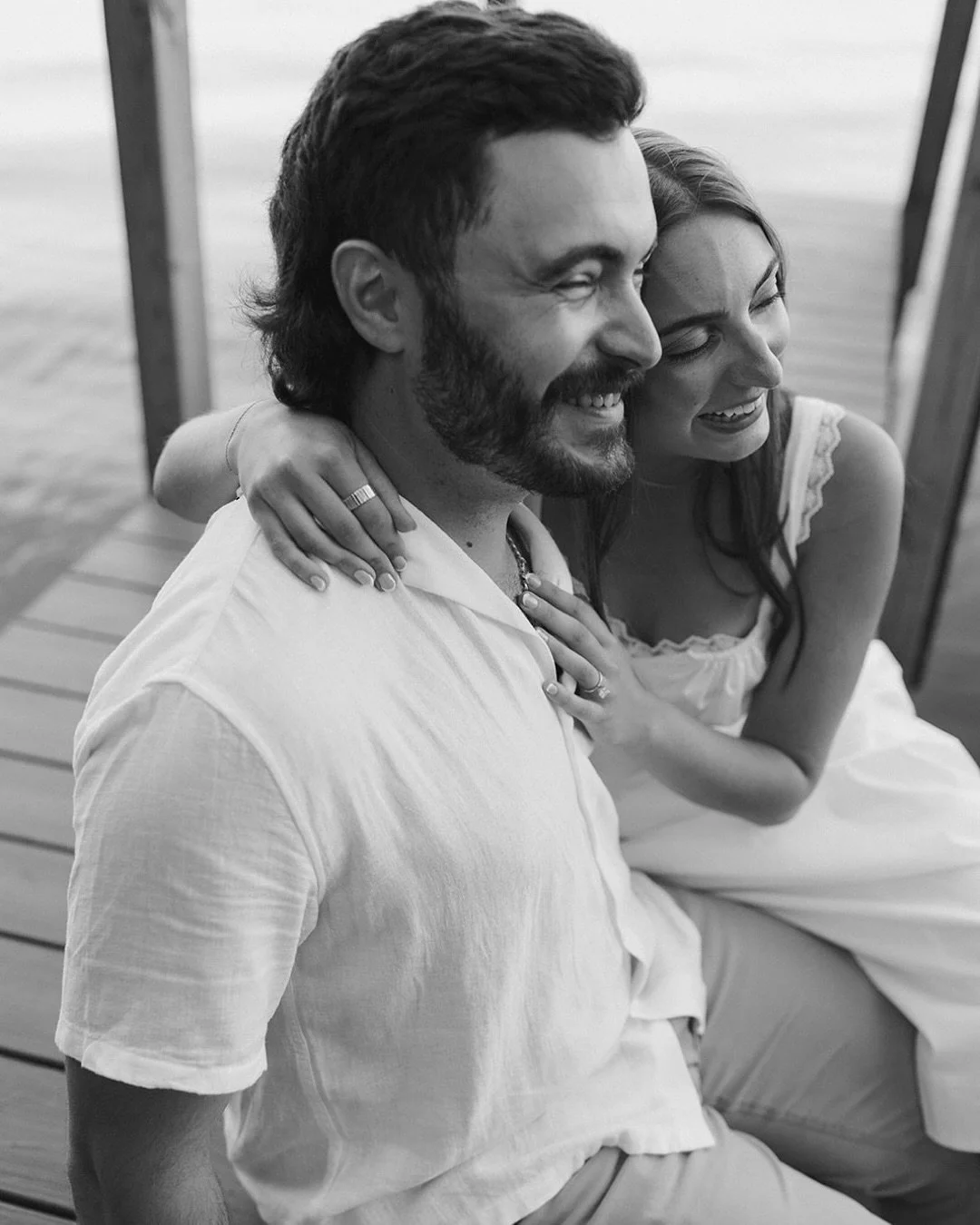 Erica + Mason. The sweetest ever session that I somehow never shared this summer. But can we talk about how these two fell in love right in this spot, and how Mason proposed to Erica here too? I love this and I love them. 

On another note your girl 