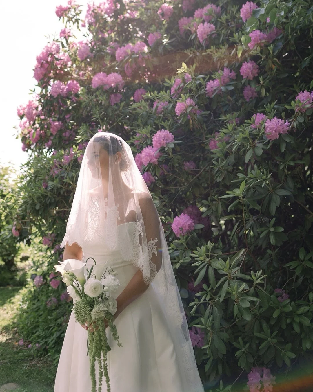 Grace + Cam. The kind of wedding that even I have the post wedding blues for.

Planning and Design: @wattersandcoevents 
Venue: @blithewold_ri 
Photography: @lindsandmax 
Content Creator: @tideandtoastsocials 
Florals: @sayleslivingstondesign 
HMU: @