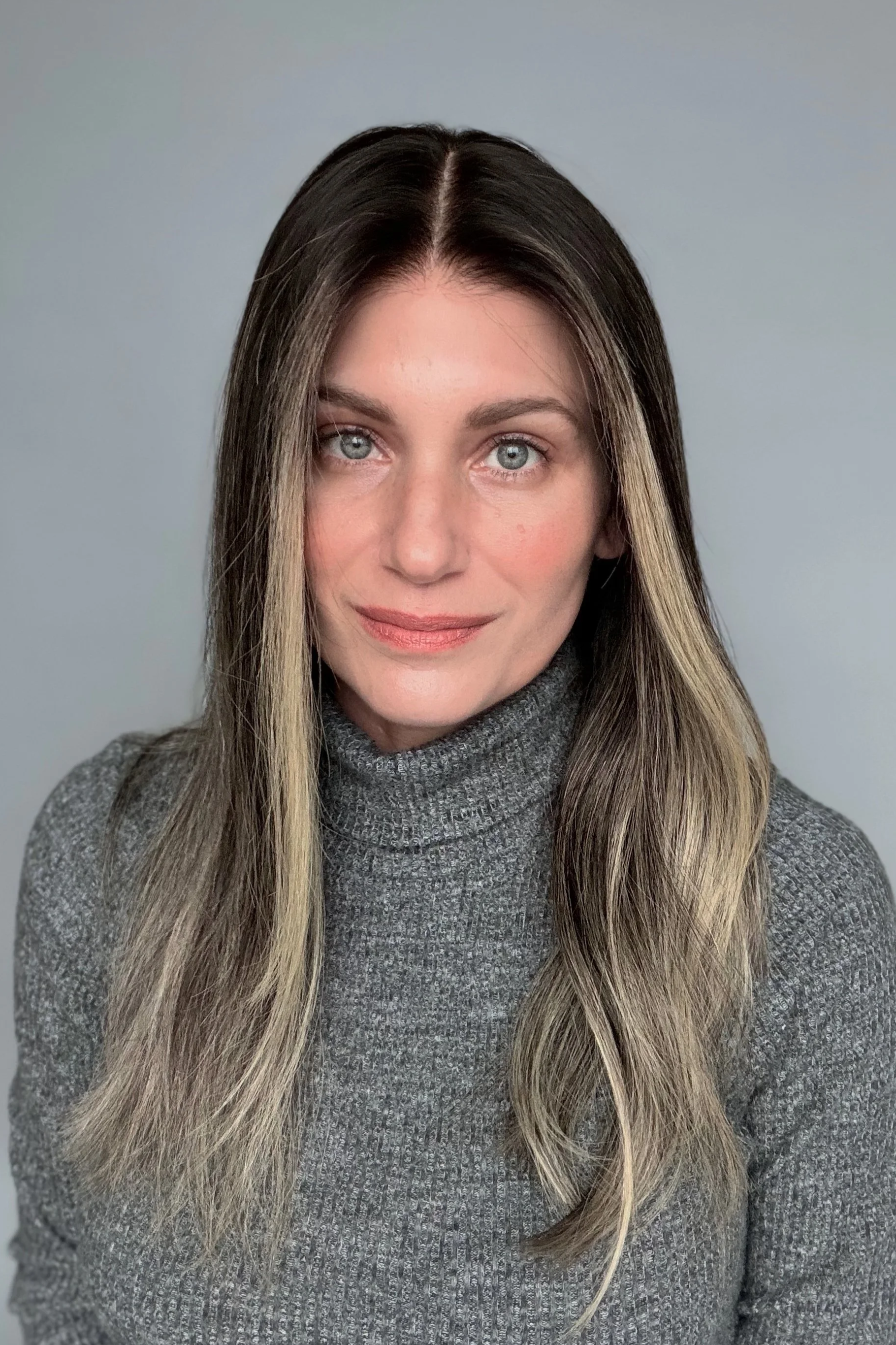 Dark Brunette & Ash Highlights - "Cindy" | 20" - Small