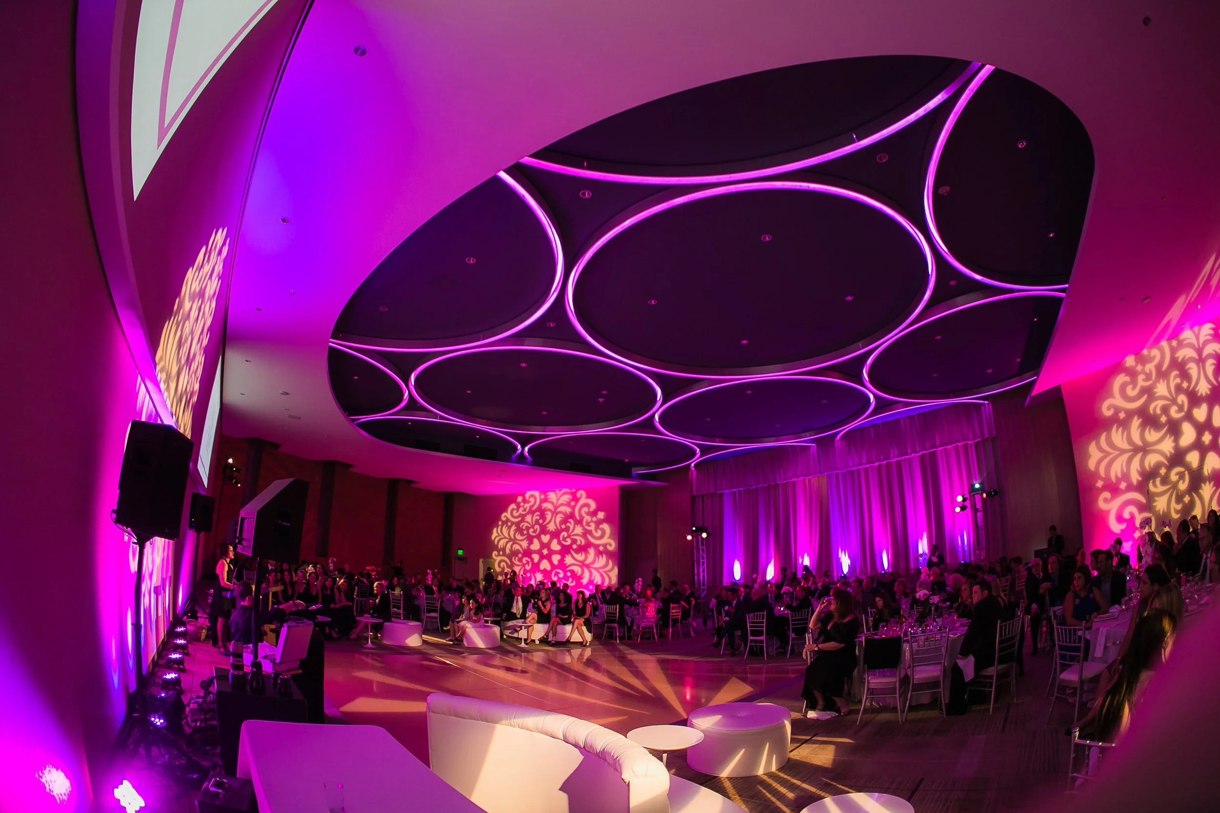 Venues  greer- Wedding Table Pink Purple 002.jpg