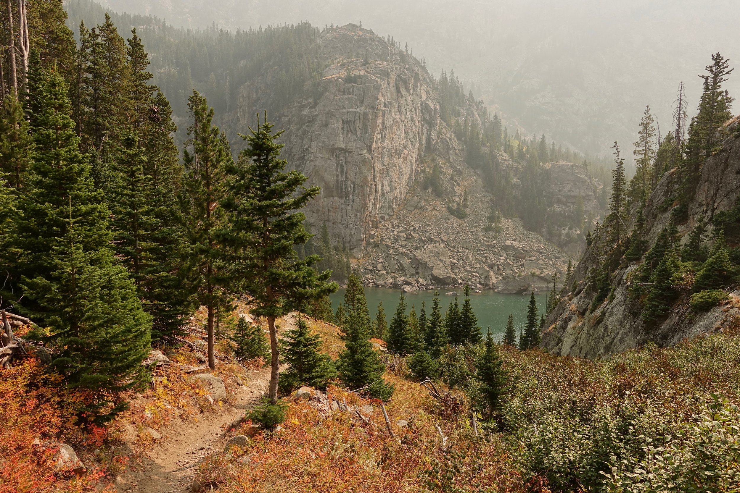 Fall colors on Rimrock Lake in the Beartooth Mountains