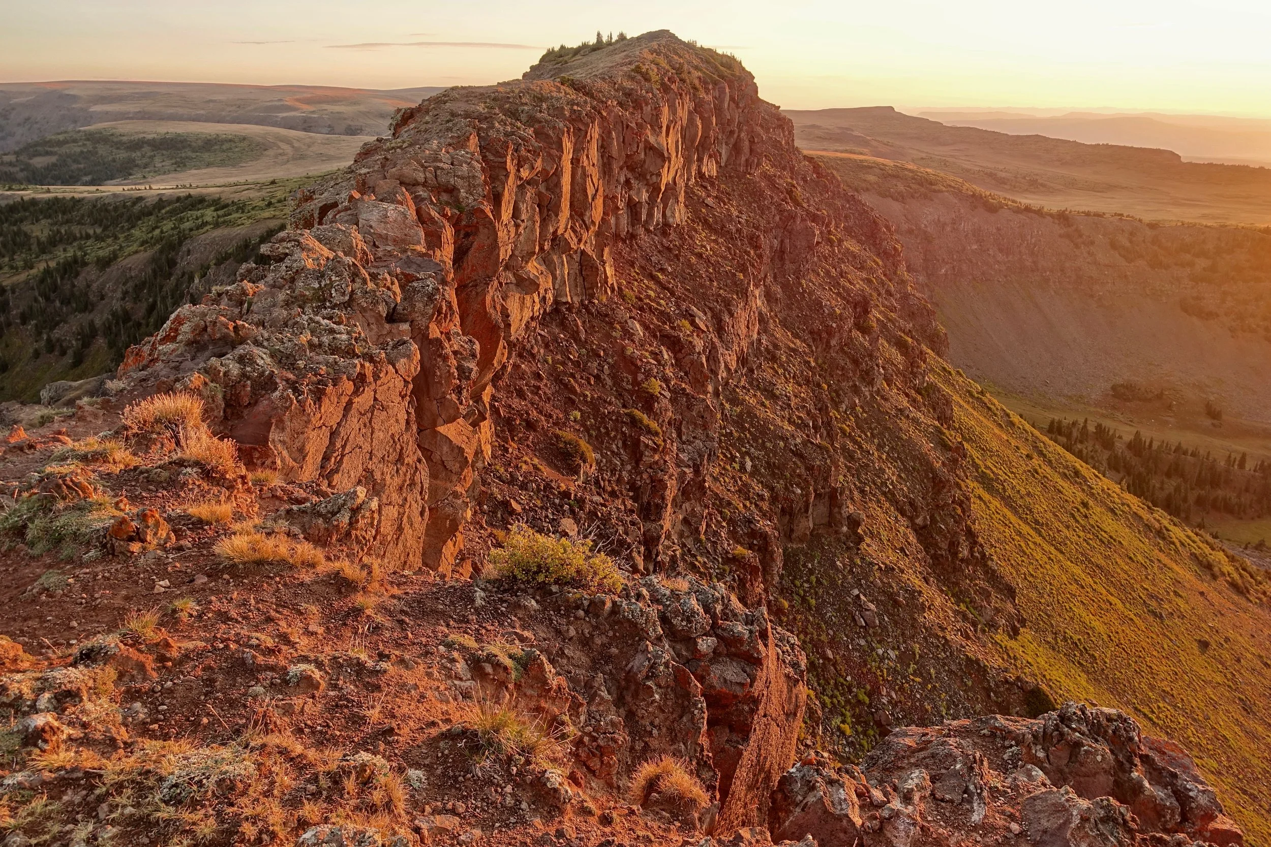 Sunrise at Devils Causeway in Colorados Flat Top Wilderness hike
