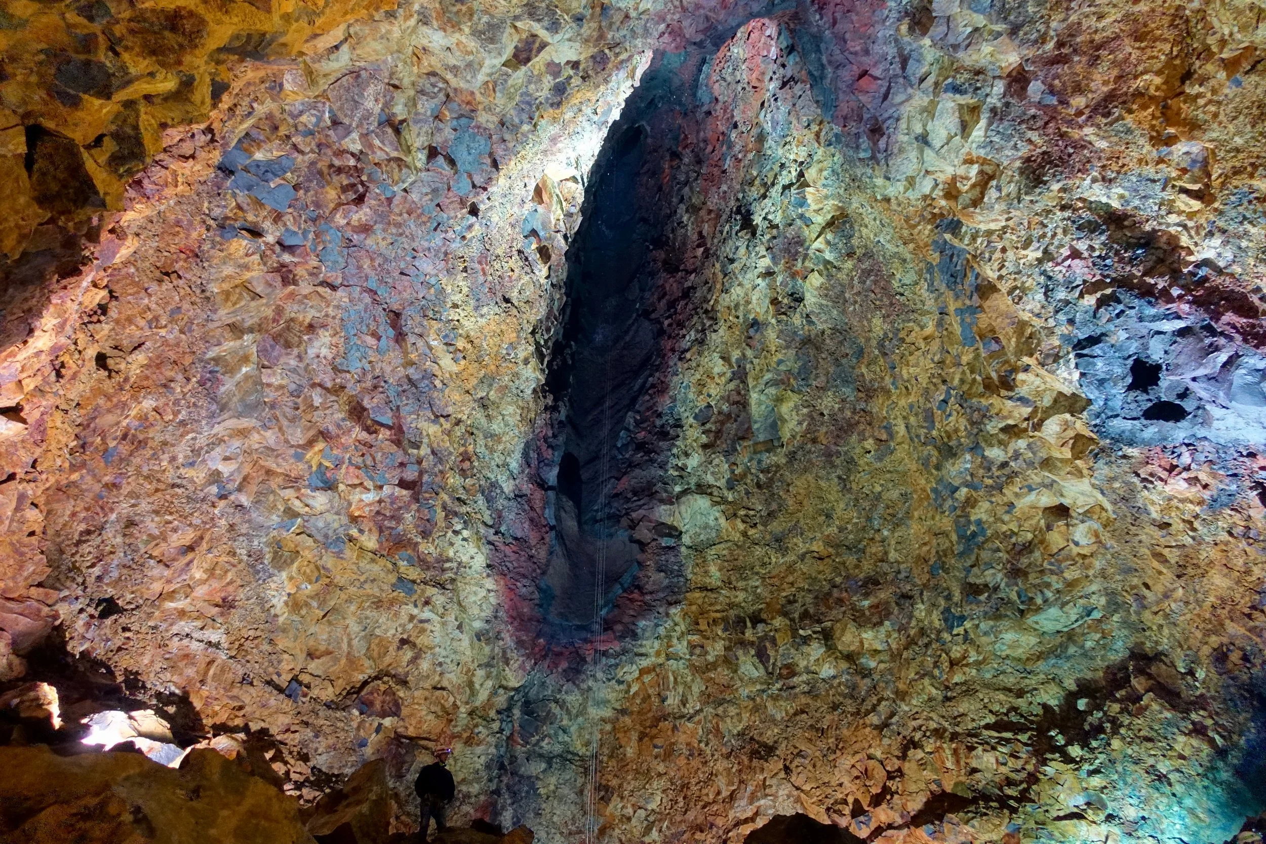 Thrihnukagigur volcano hike inside the volcano in Iceland