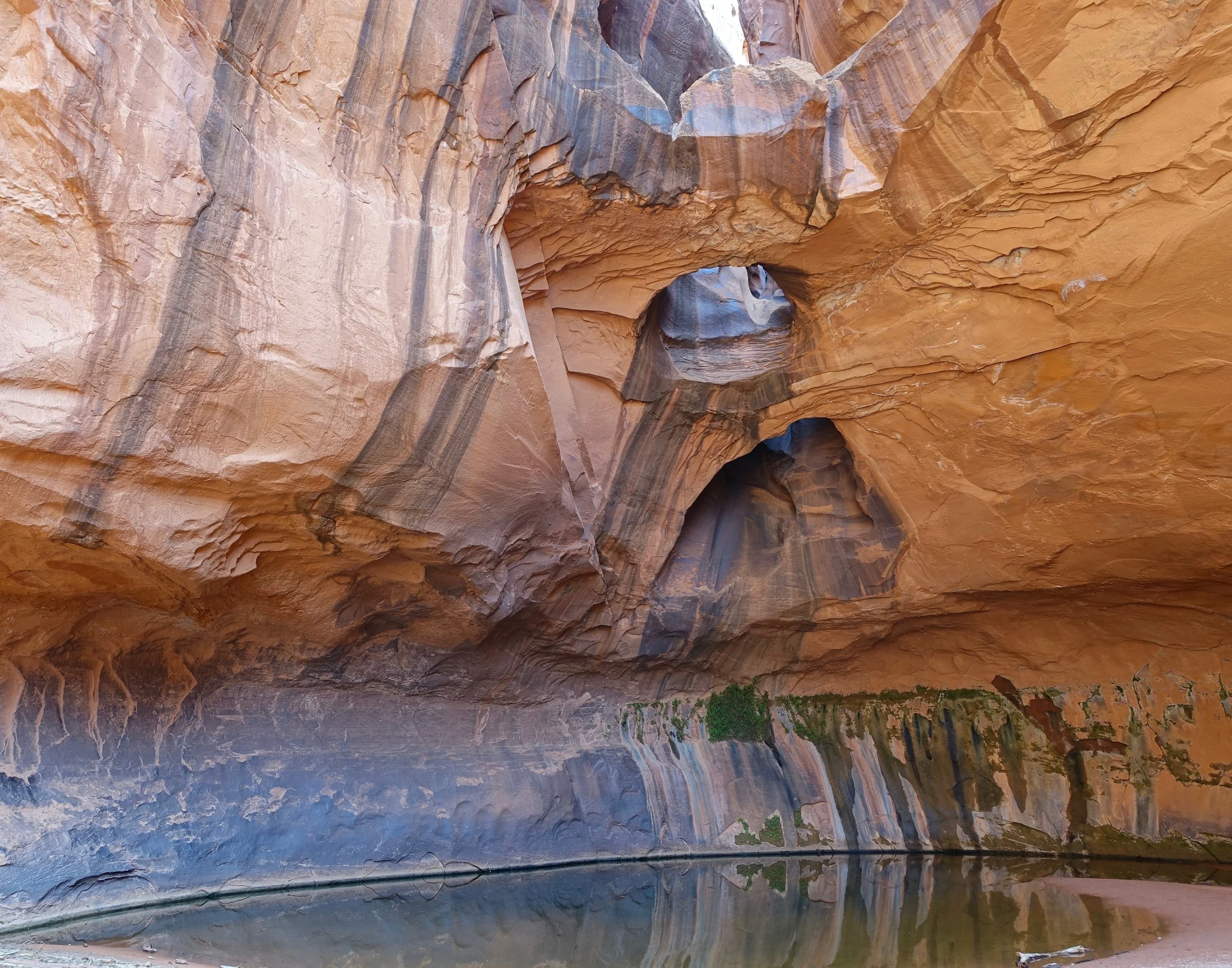 Golden Cathedral in Utah hiking