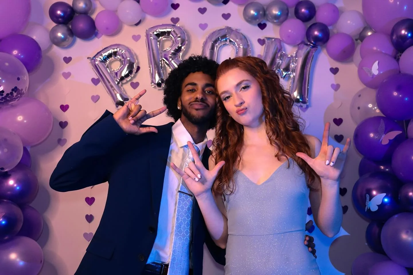 went to prom!!!! had a lot of fun!!!! here are some photos to prove it!!! 

📸 @jonjon_photos