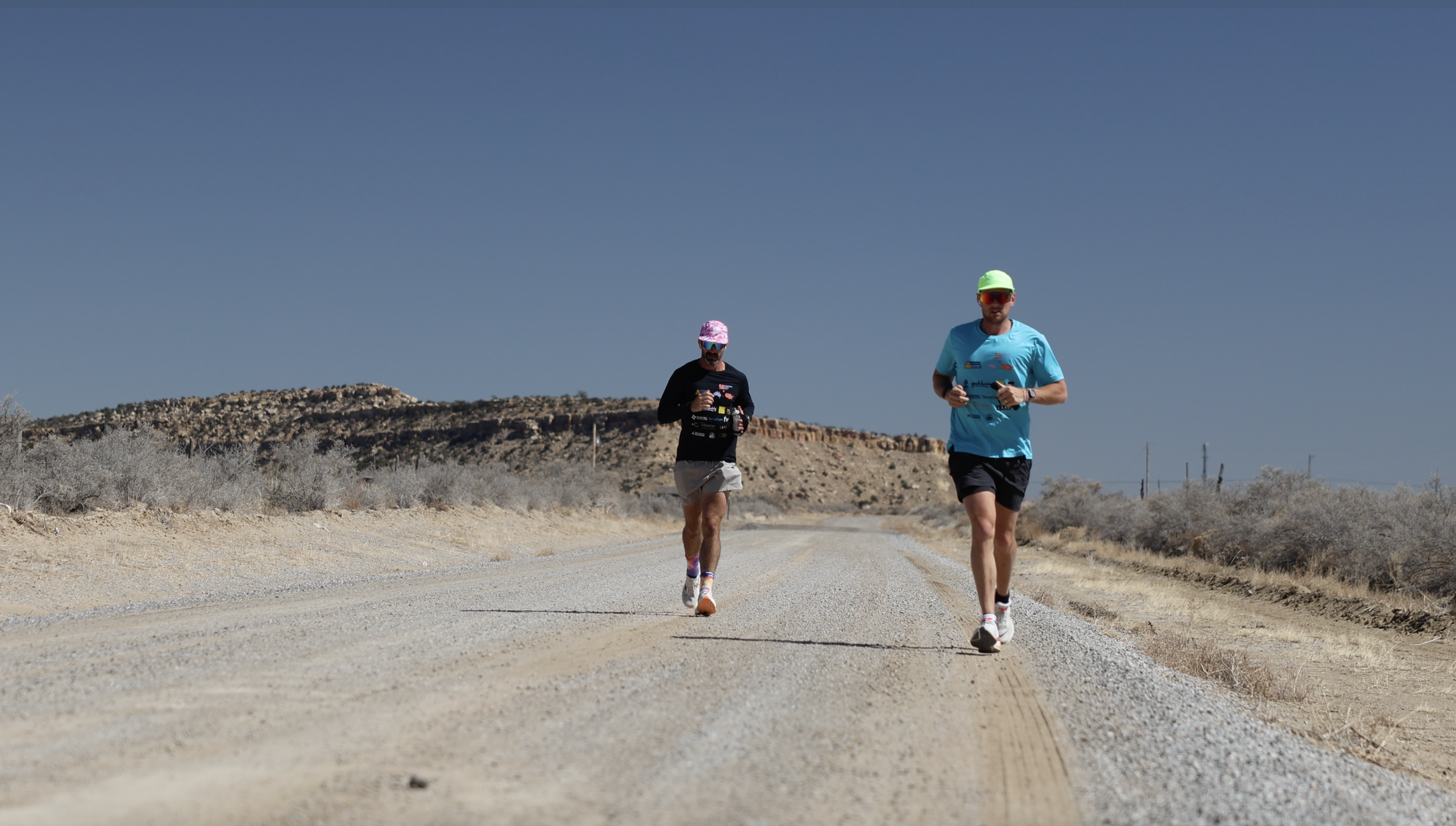 Lachlan Stuart running with Liam Sheppard during the 50 states marathon challenge.png